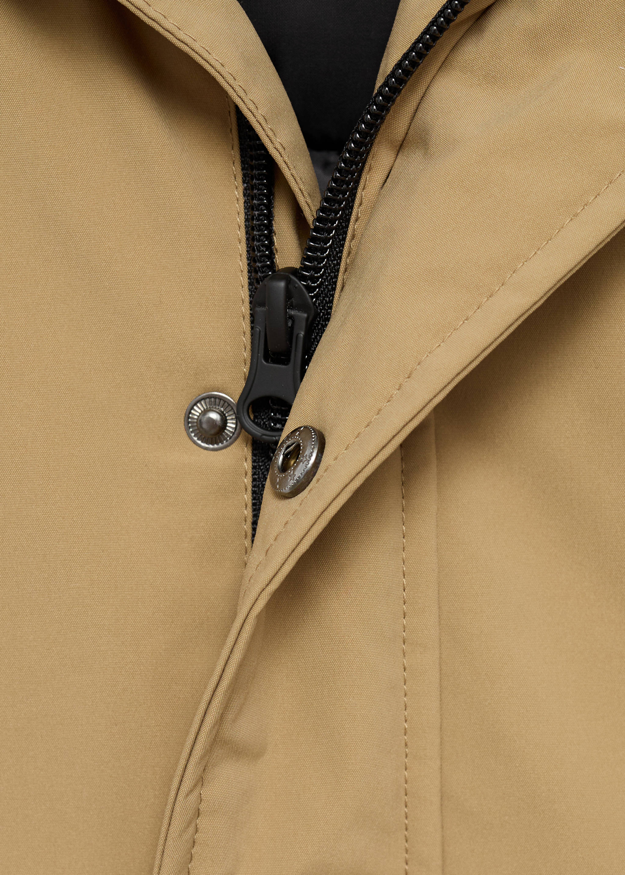 Hooded anorak with buttons - Details of the article 8