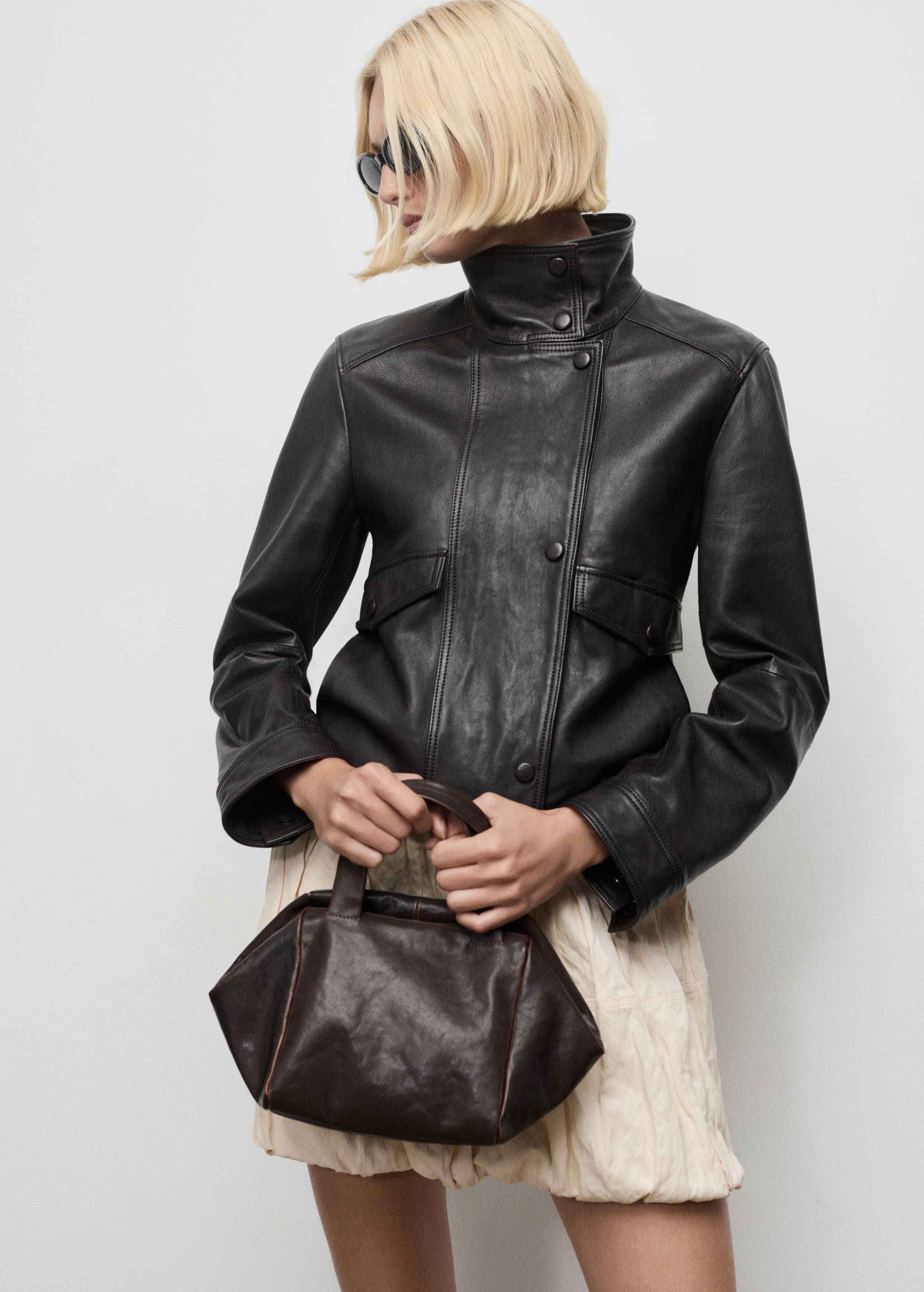 High-neck leather jacket - Details of the article 2