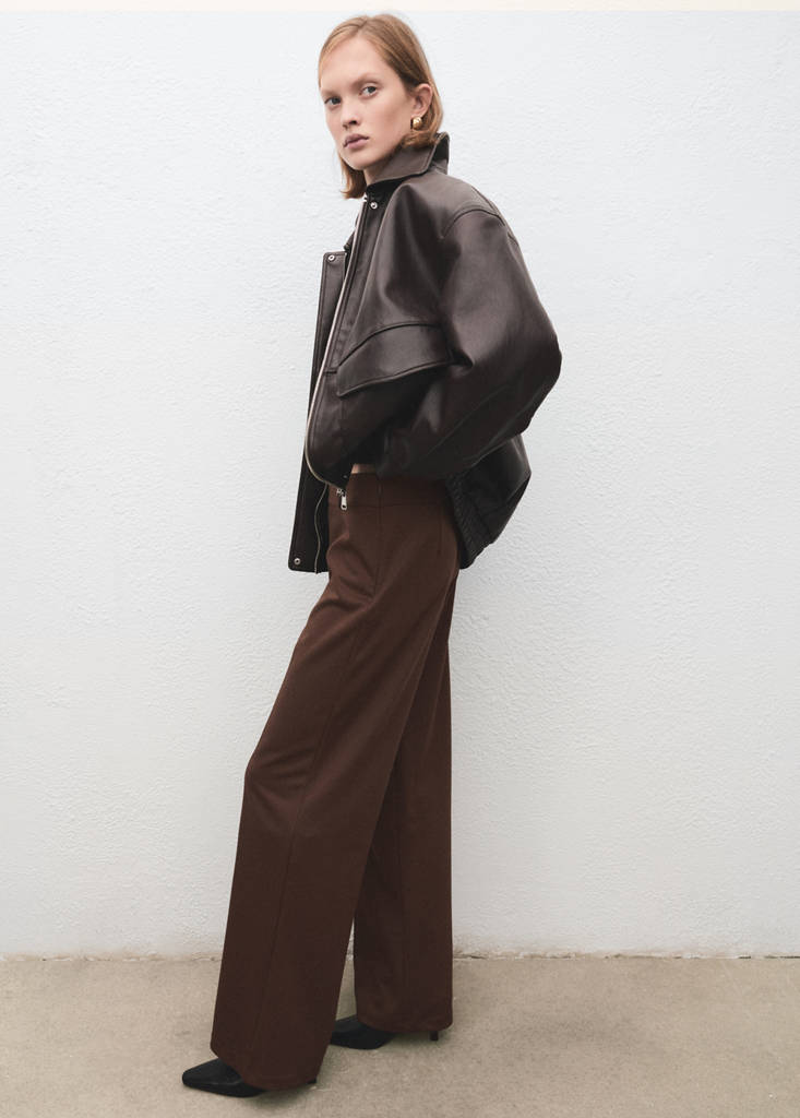 High-waisted wide leg trousers with belt loops — Medium Brown