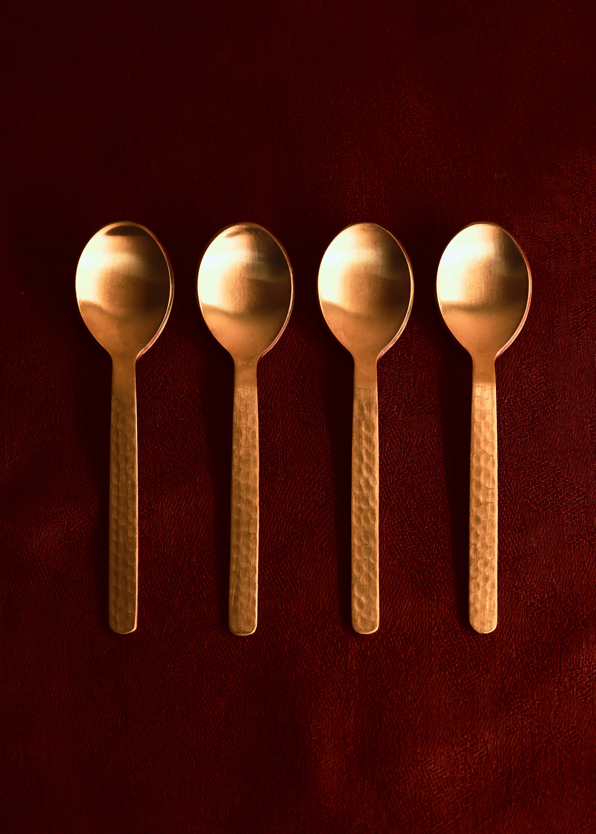 Set of 4 hammered stainless steel dessert spoons - Details of the article 6