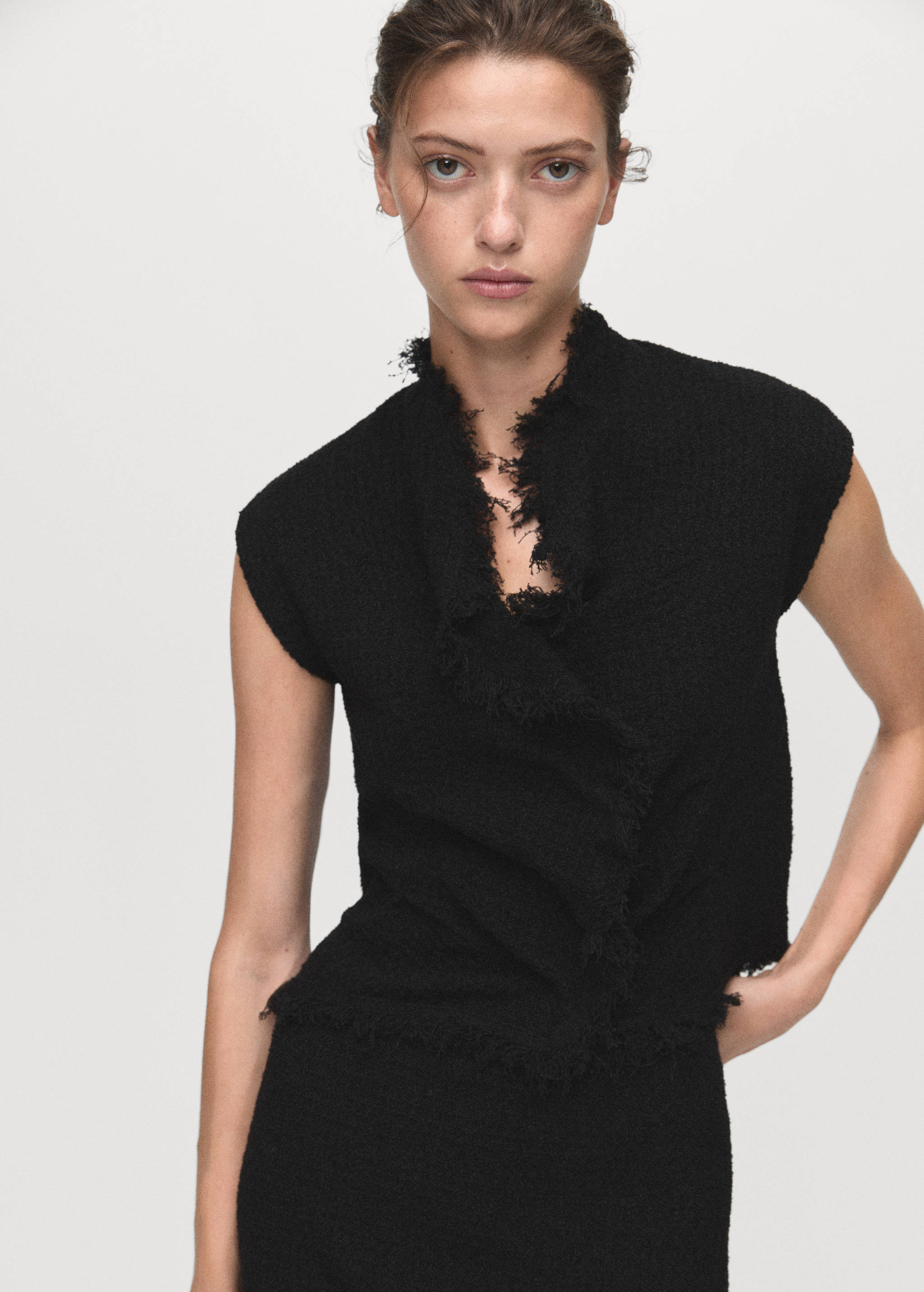 Crossover top with frayed trim - Medium plane