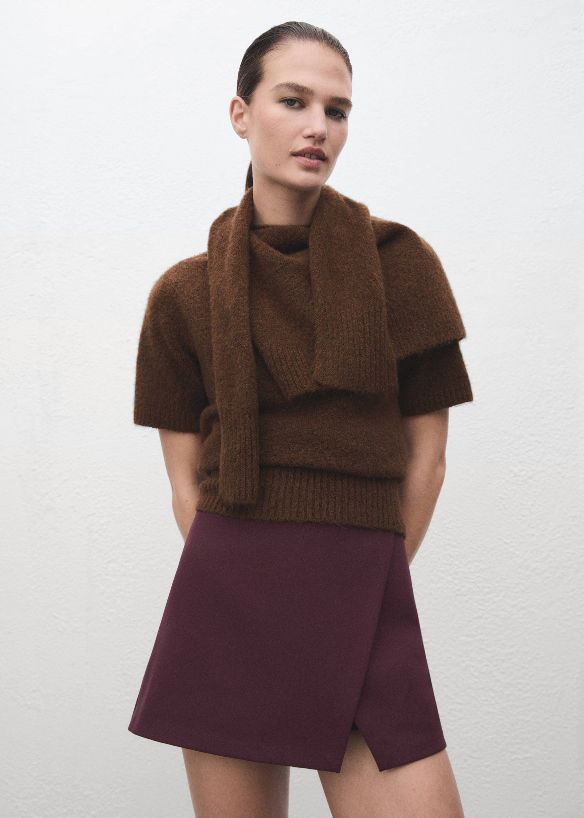 Wrapped skort - Details of the article 1, Maroon. Ref: 17095828-00.
