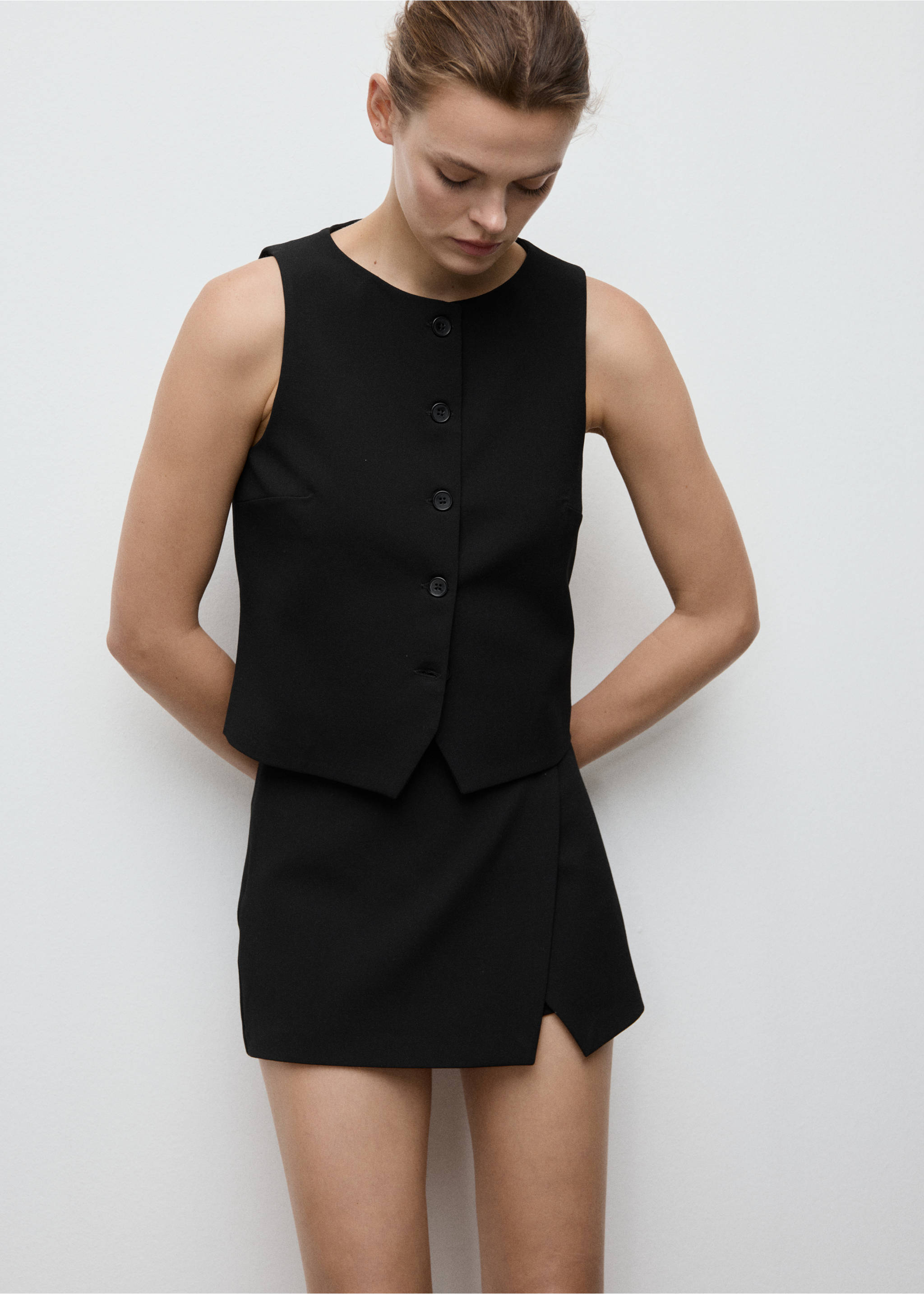 Wrapped skort - Details of the article 1, Black. Ref: 17095828-00.