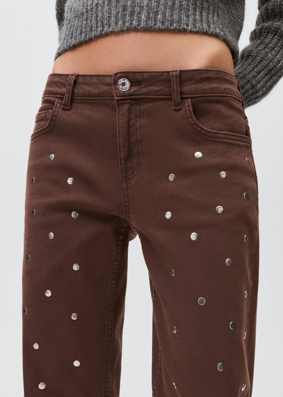 Straight-fit jeans with studs — Chocolate