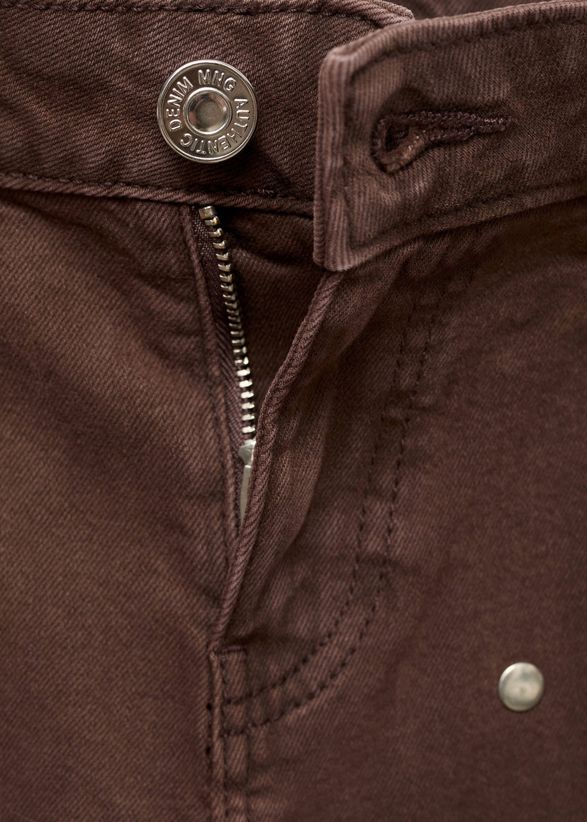 Straight-fit jeans with studs — Chocolate