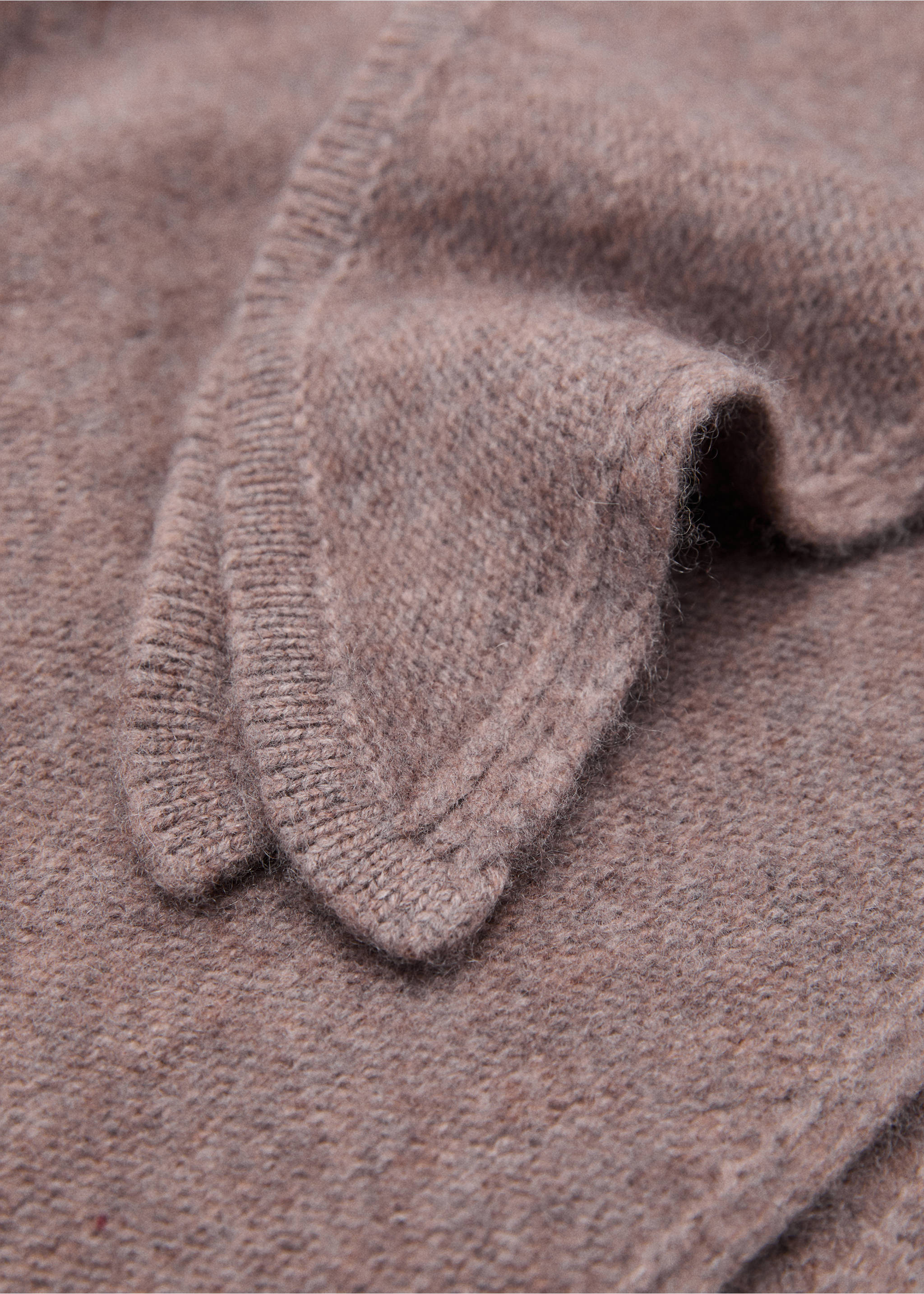 Cashmere-blend knitted shawl - Medium plane, Medium Brown. Ref: 17095983-00.