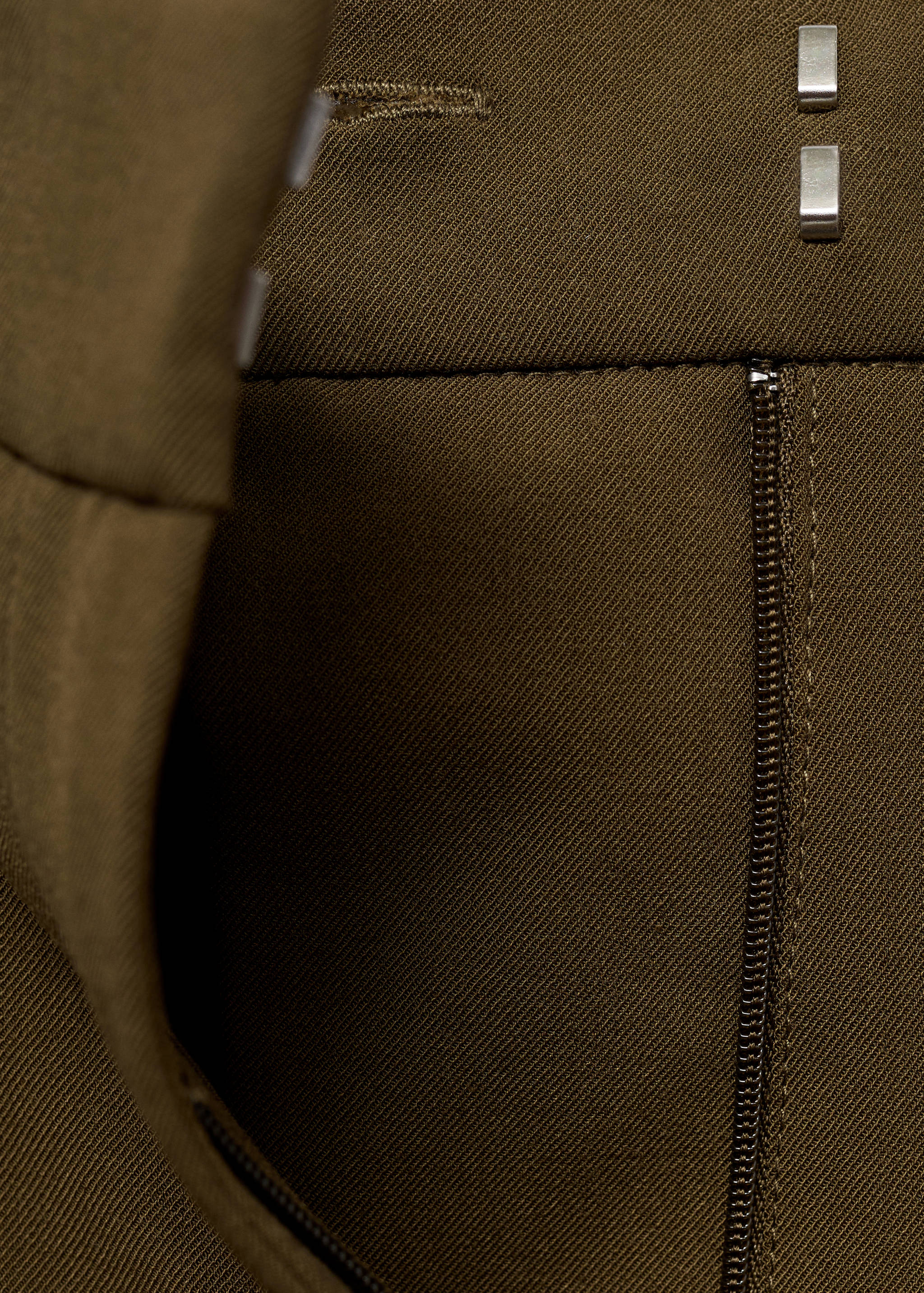 بنطلون واسع الساق بطيّات وخصر متوسط - تفاصيل المنتج 8