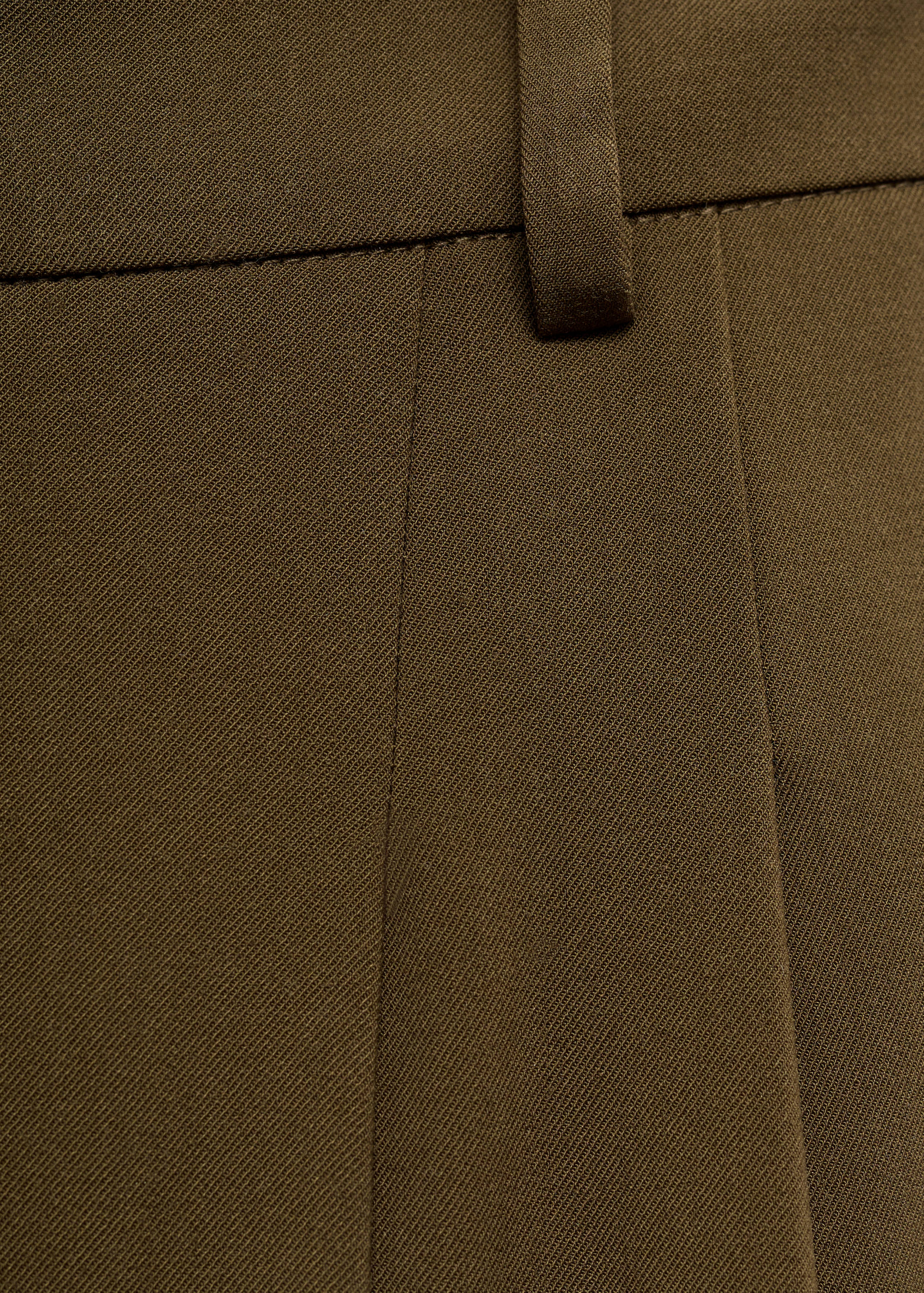 بنطلون واسع الساق بطيّات وخصر متوسط - تفاصيل المنتج 0