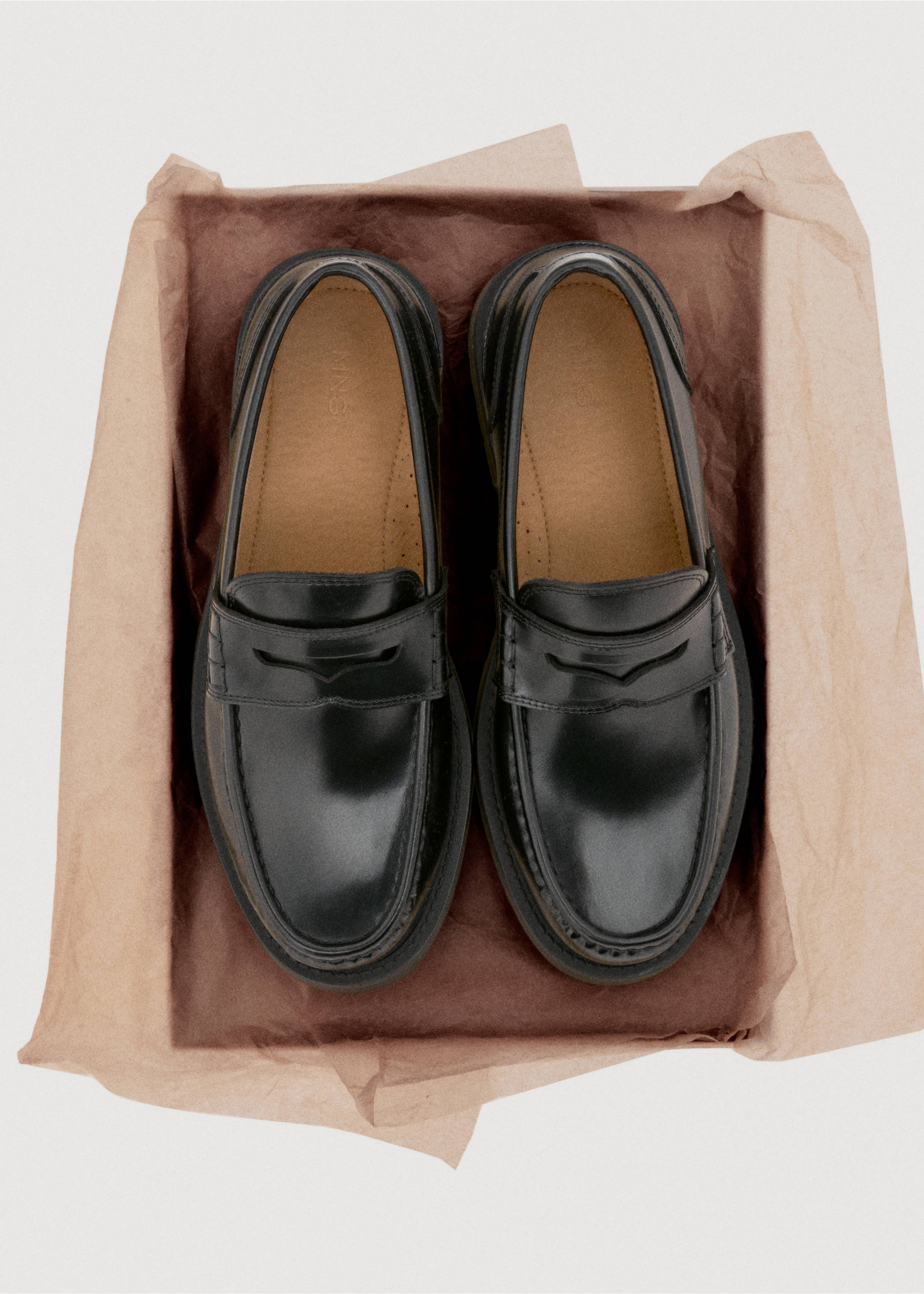 Mocasín piel antifaz - Detalle del artículo 9, Negro. Ref: 17096000-00.