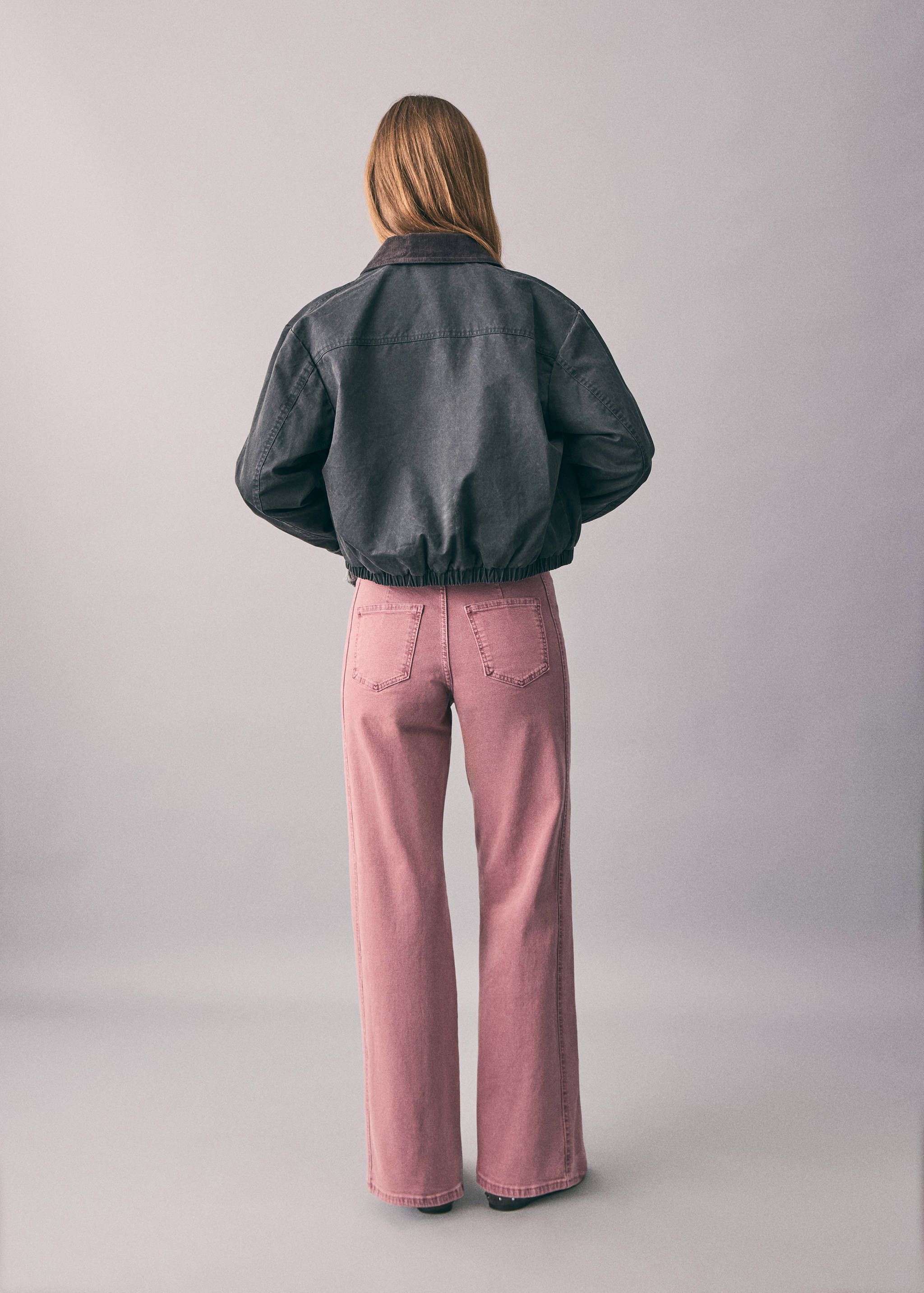 Calças de ganga de cintura baixa de corte reto - Verso do artigo