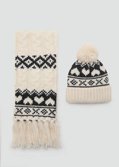 Knitted bobble hat — Ecru 6
