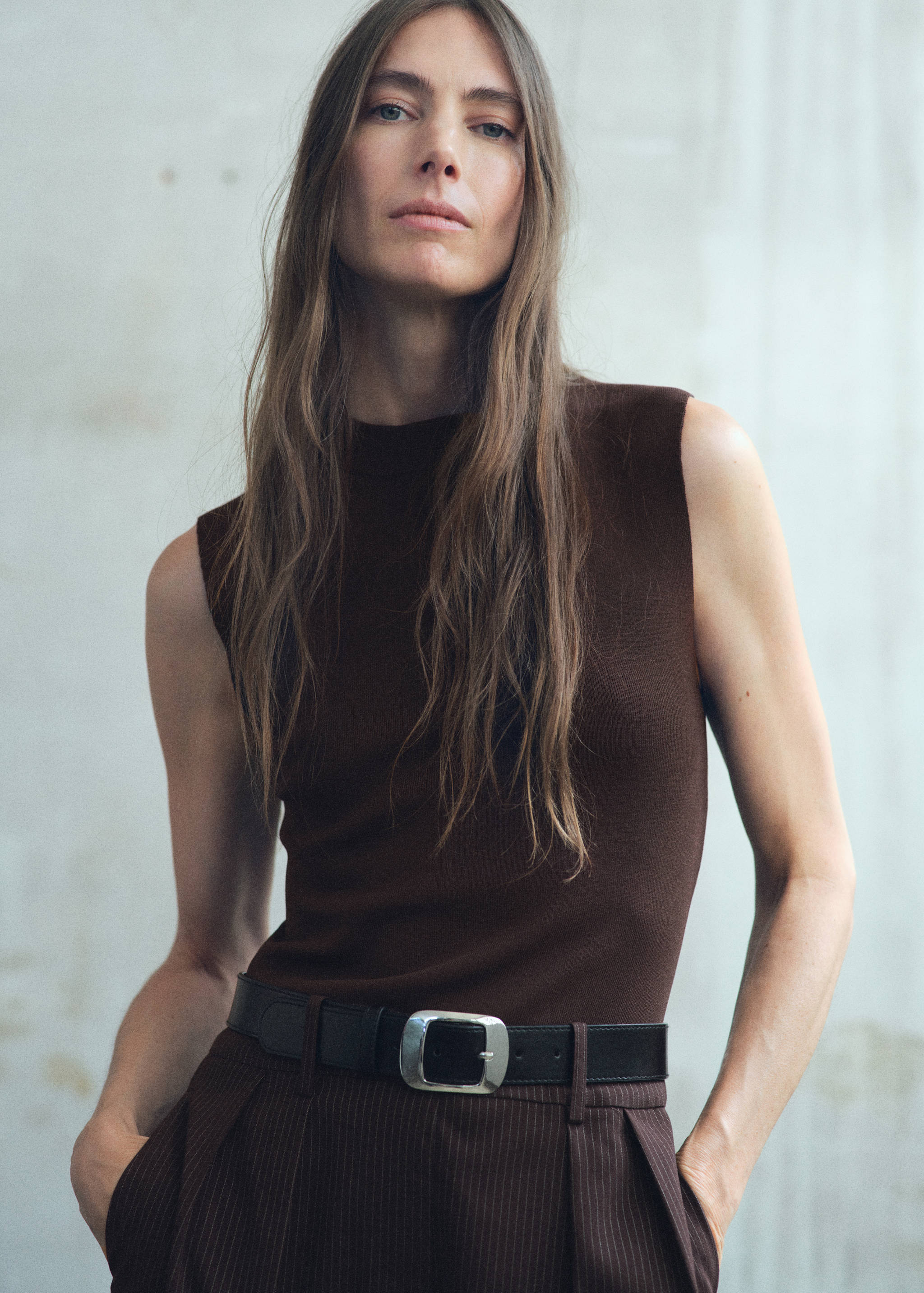 Macacão de risca diplomática combinado - Plano médio