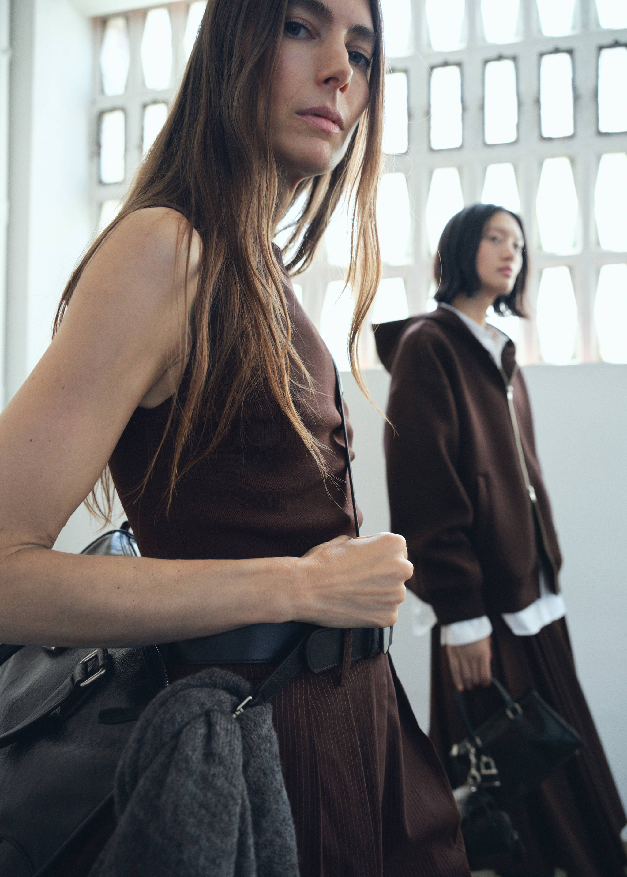 Macacão de risca diplomática combinado - Pormenor do artigo 1