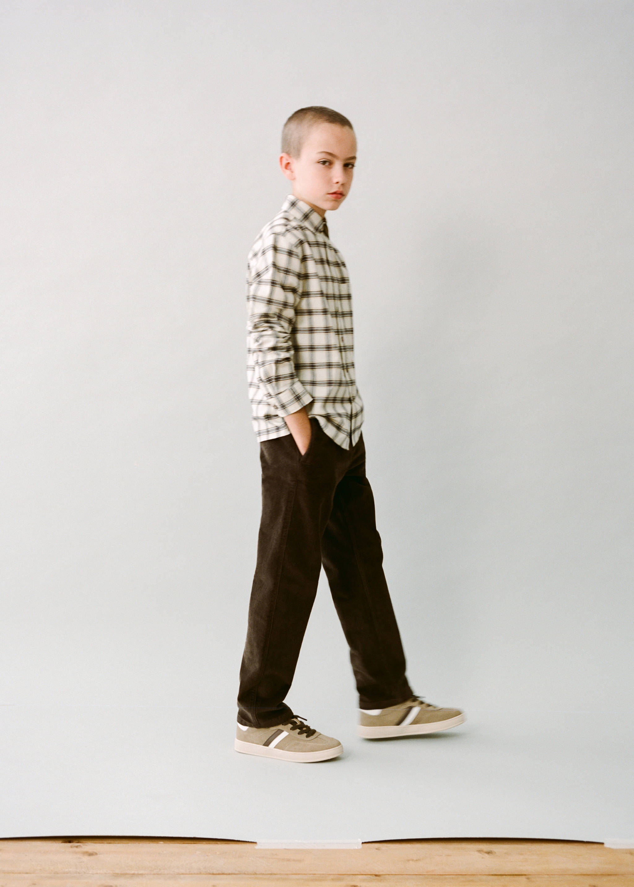 Straight-leg corduroy pants - Details of the article 5