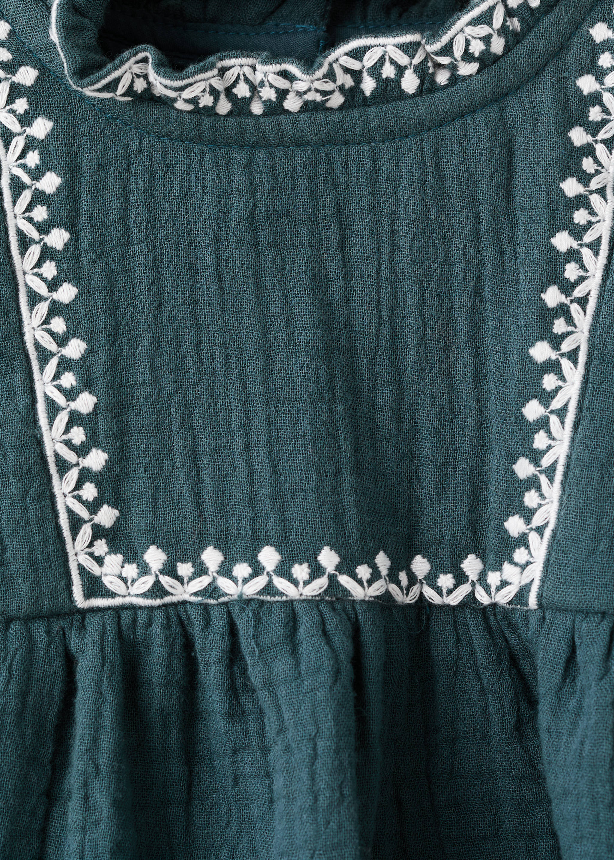 Dress and frog with embroidered details - Details of the article 8