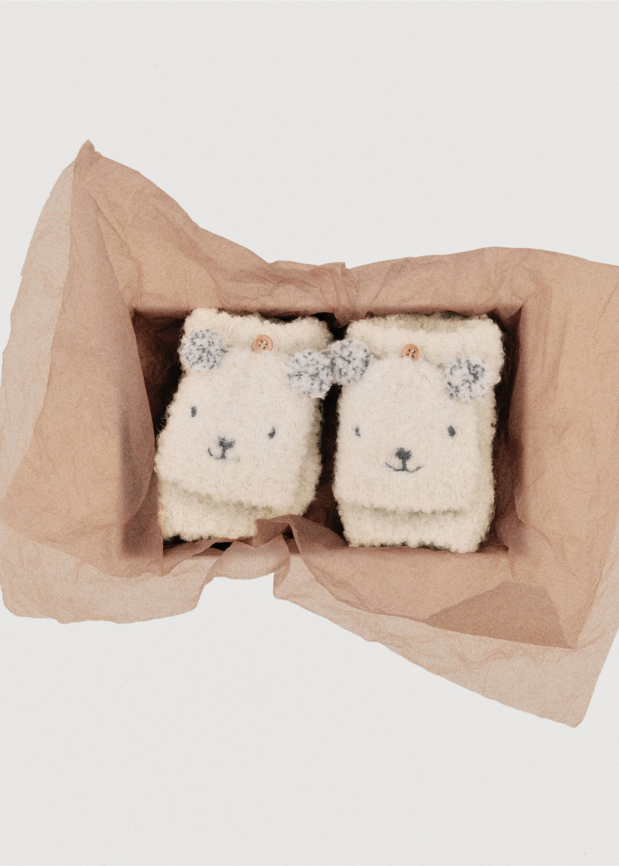 Bear knitted gloves - Details of the article 7, Ecru. Ref: 17096740-00.
