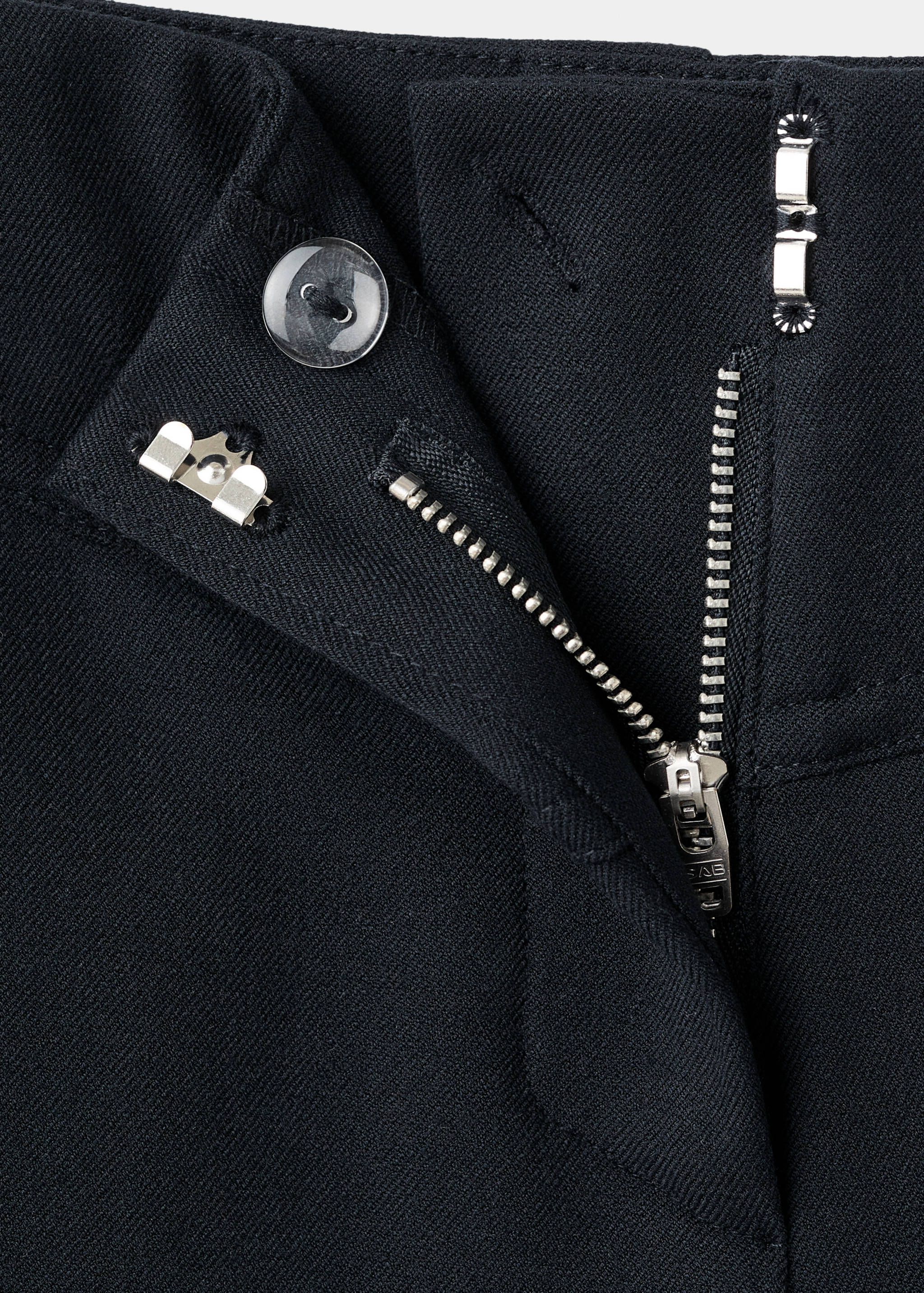 Low-waist studded trousers - Details of the article 8