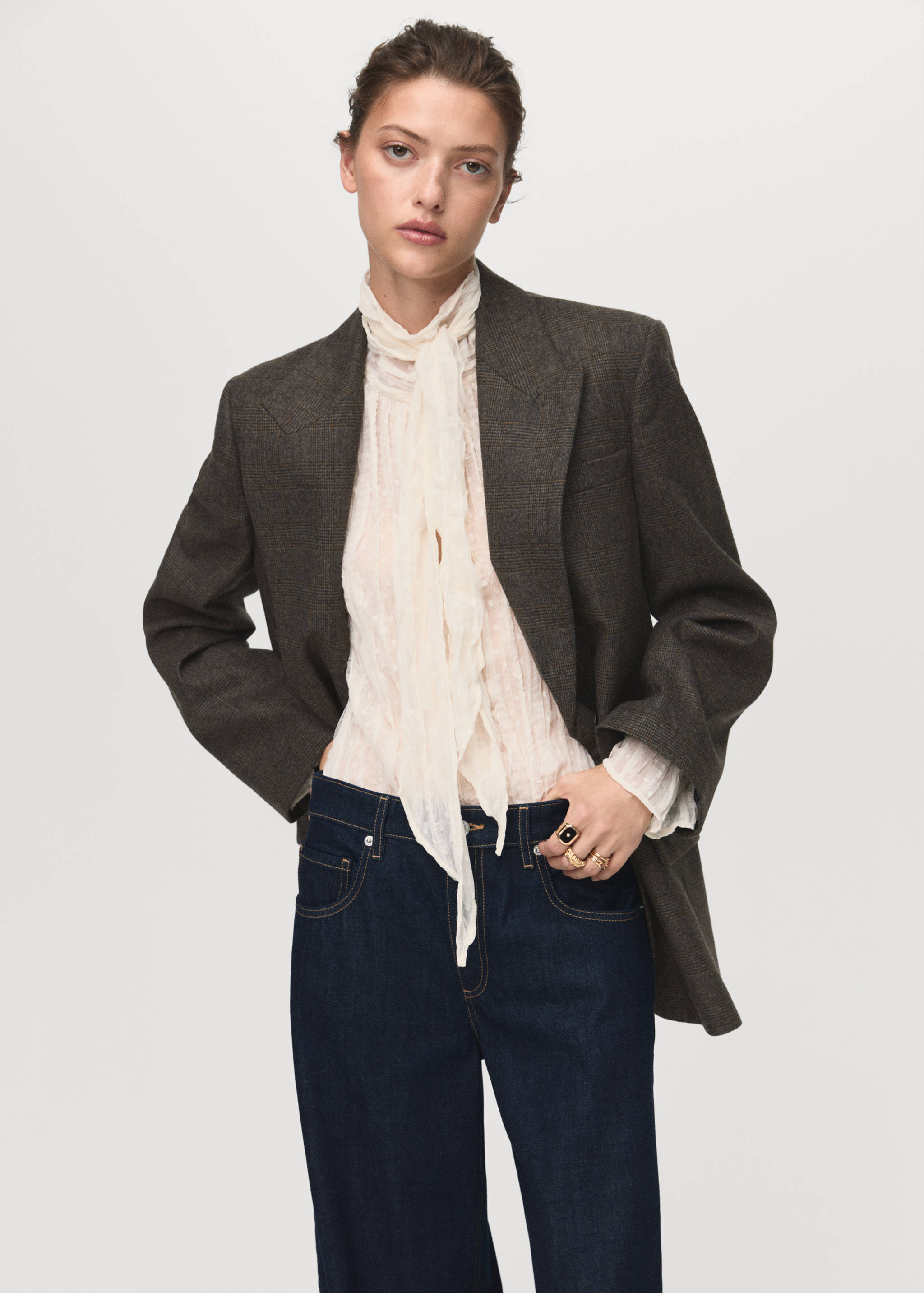 Low-rise wideleg jeans - Details of the article 2