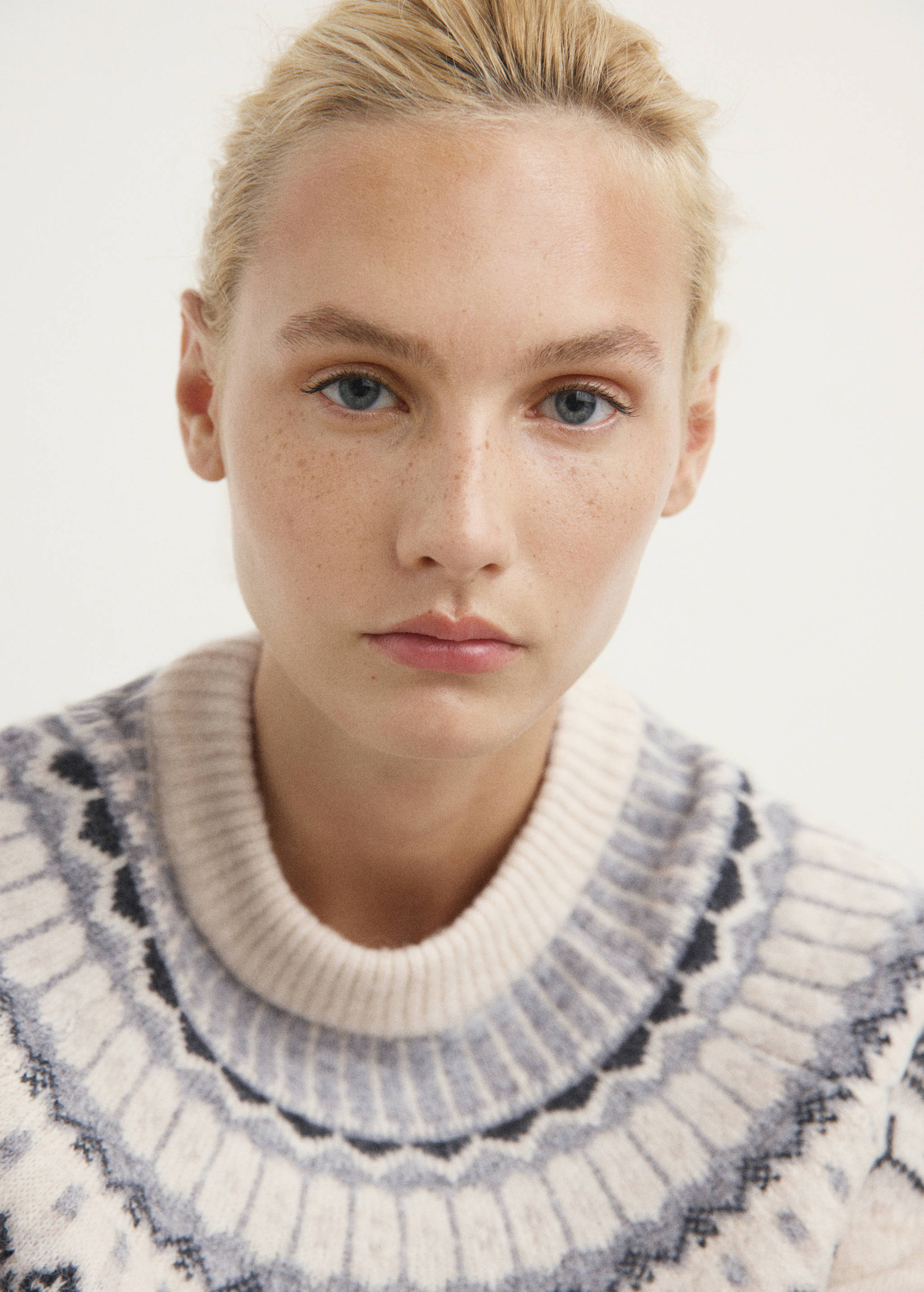 Jacquard crew-neck sweater - Details of the article 1