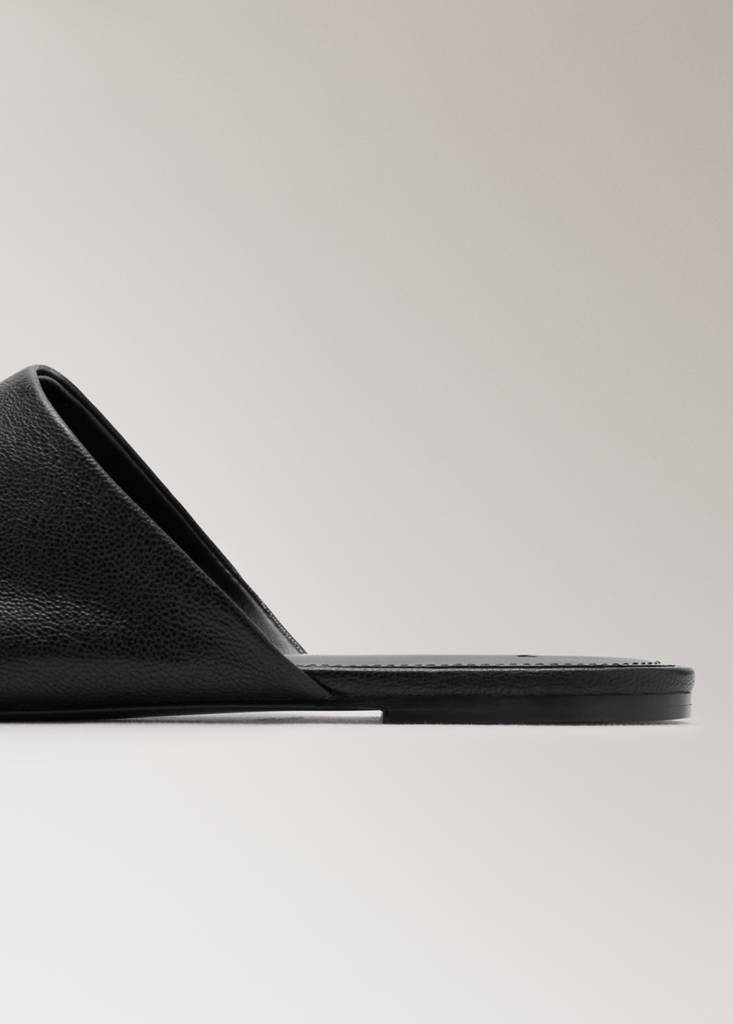 Leather mule slippers — Black