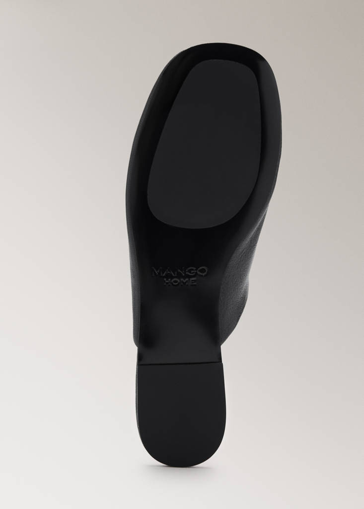 Leather mule slippers — Black
