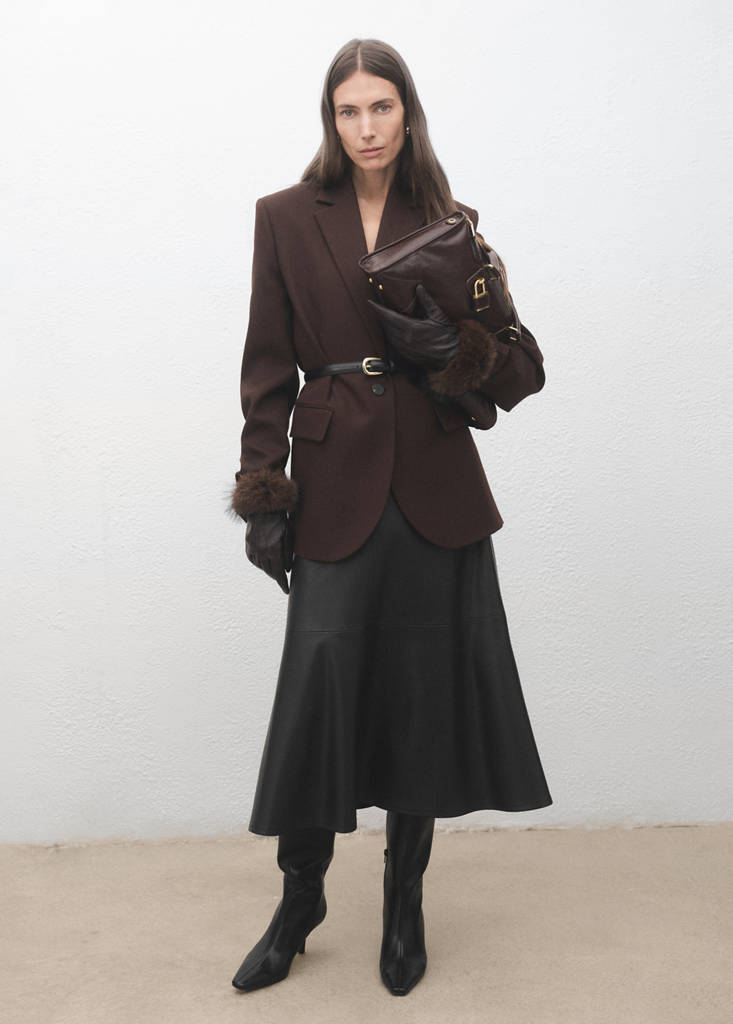 High heel boots — Black