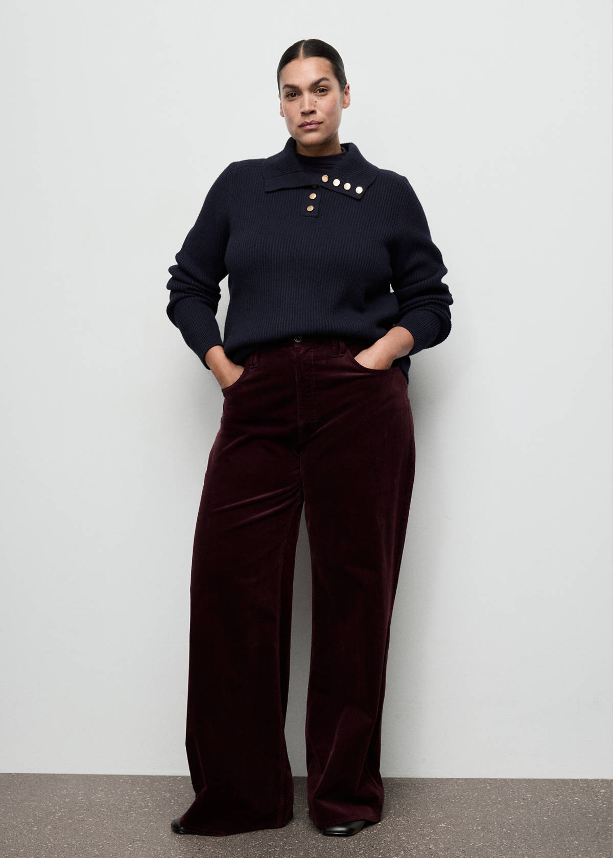 Wide leg corduroy jeans — Wine