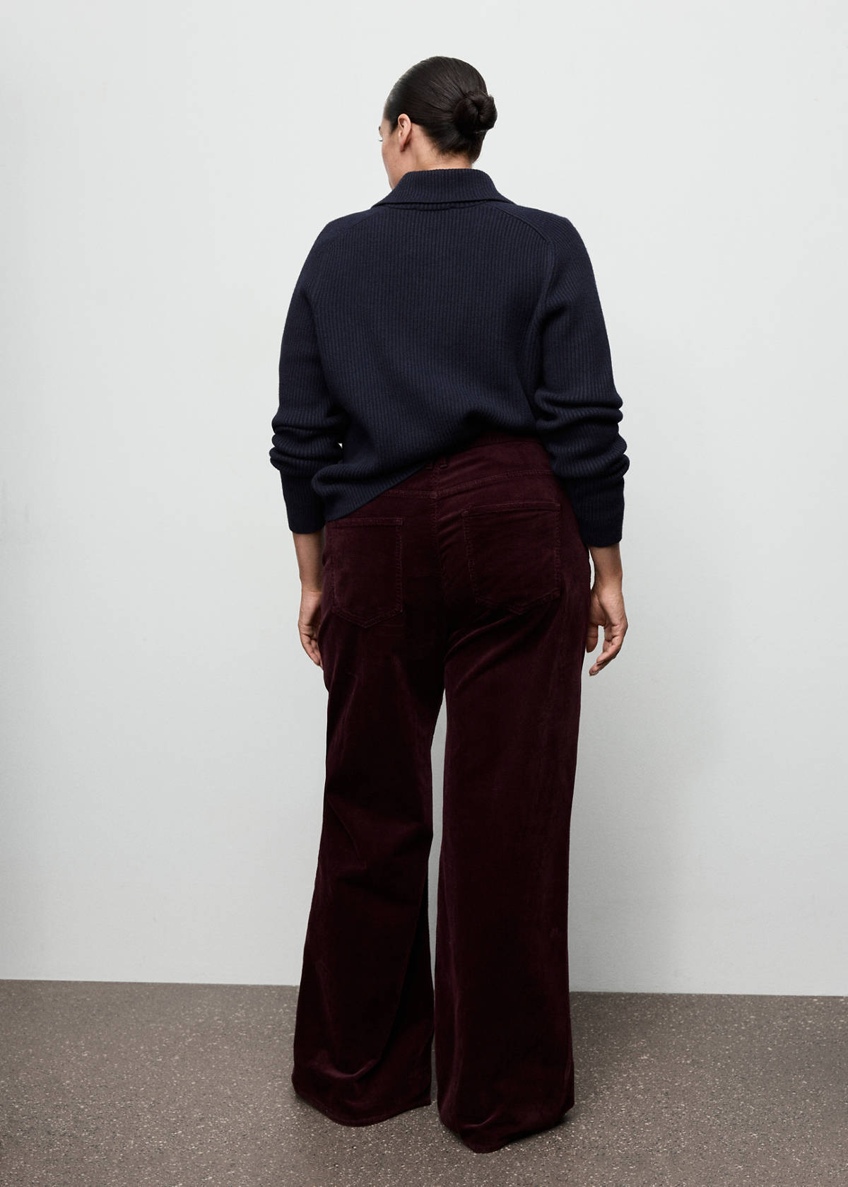 Wide leg corduroy jeans — Wine