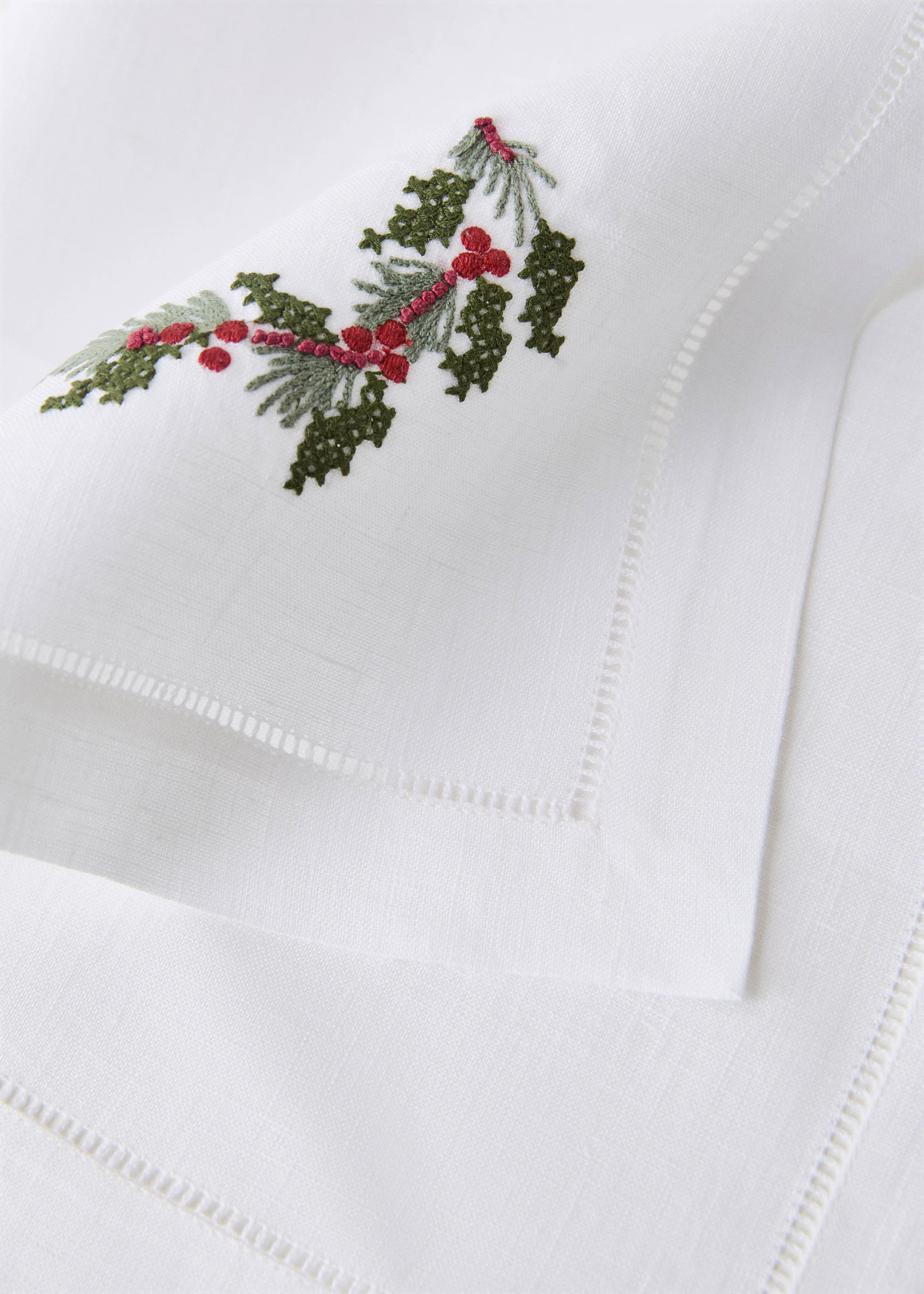 Cross-stitch napkins - Details of the article 2