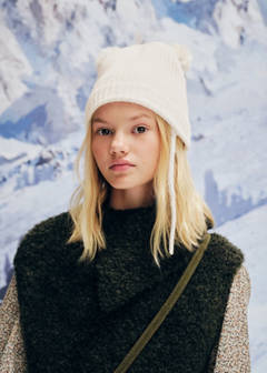Turtleneck knitted gilet — Dark Green 1