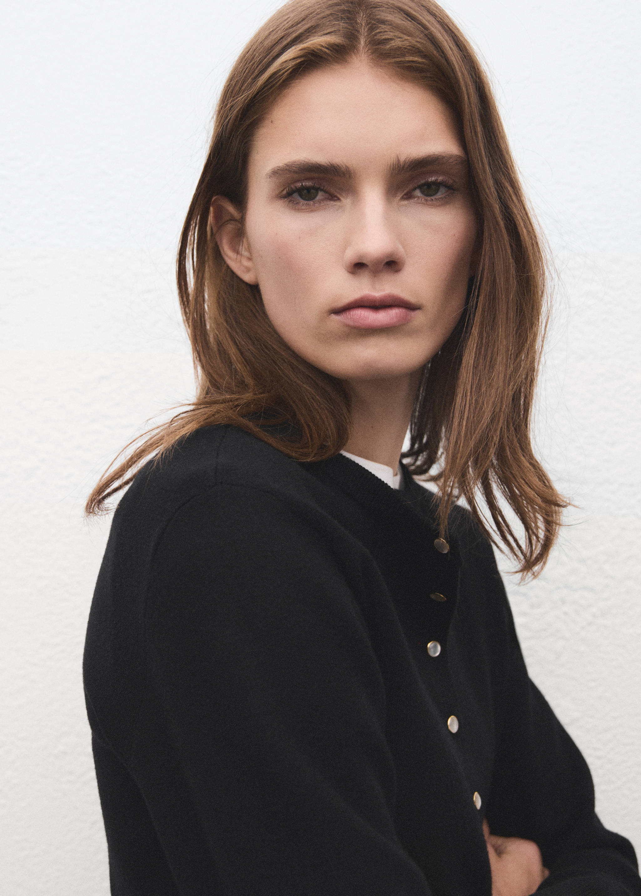 Knitted button cardigan - Details of the article 1