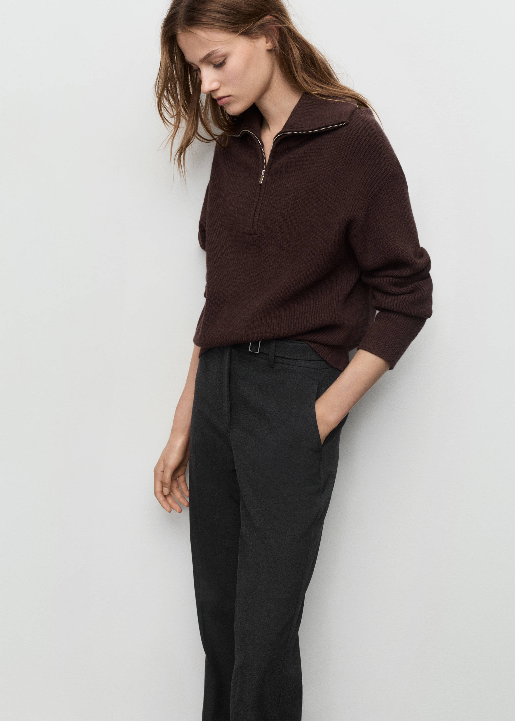 Pantalon droit avec ceinture - Détail de l'article 2