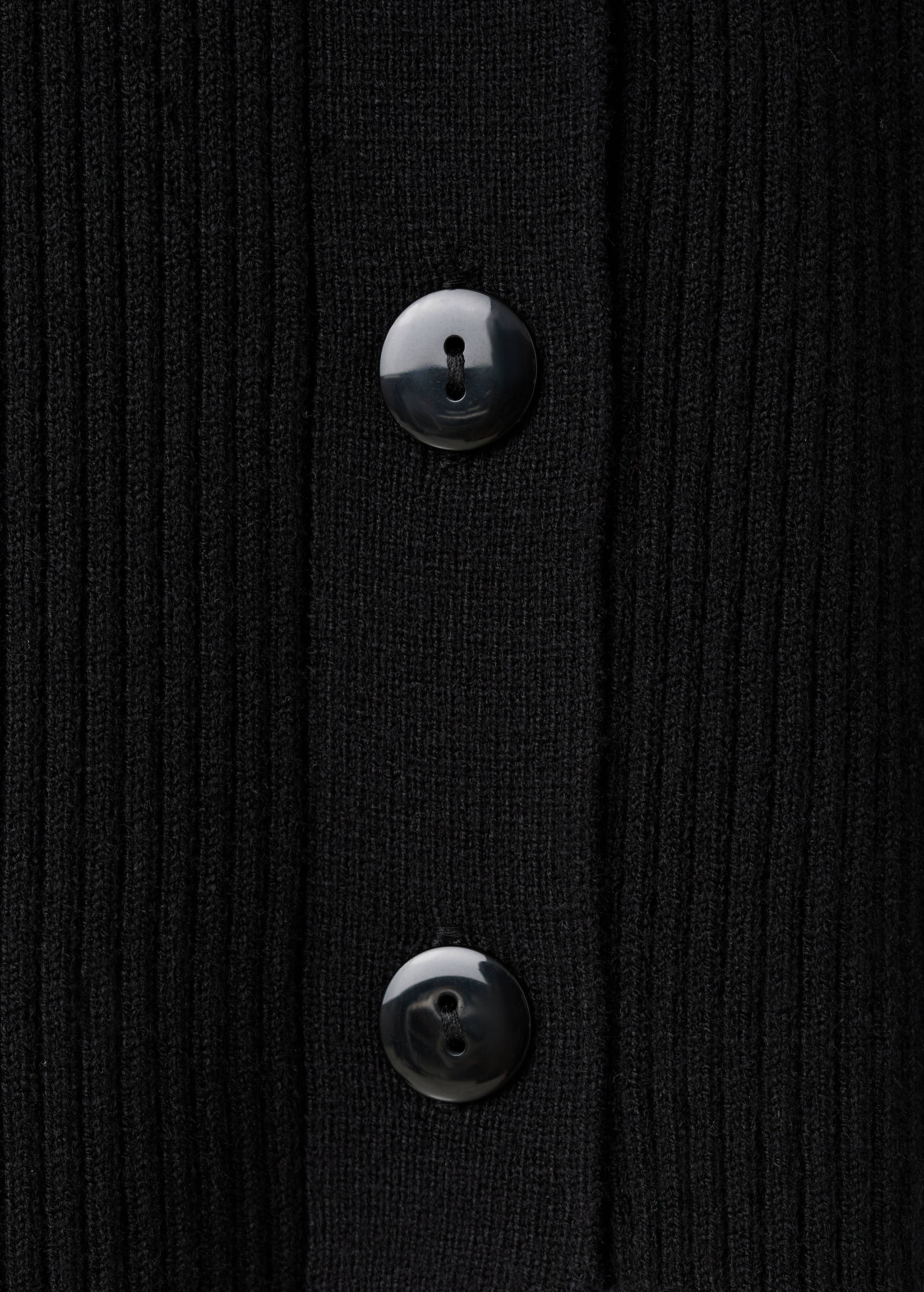 Cardigan with faux-fur collar - Details of the article 0
