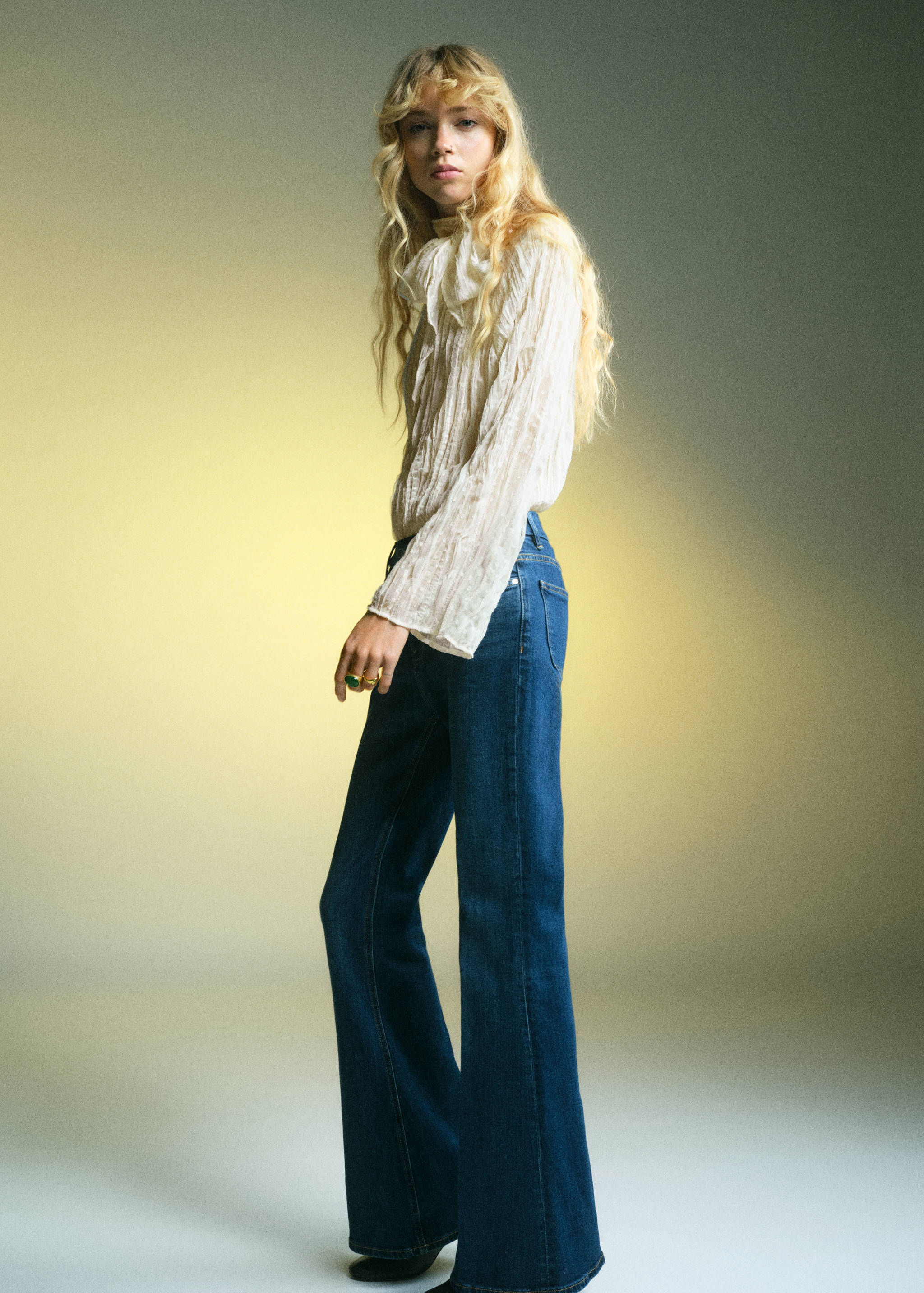 Bow textured blouse - General plane