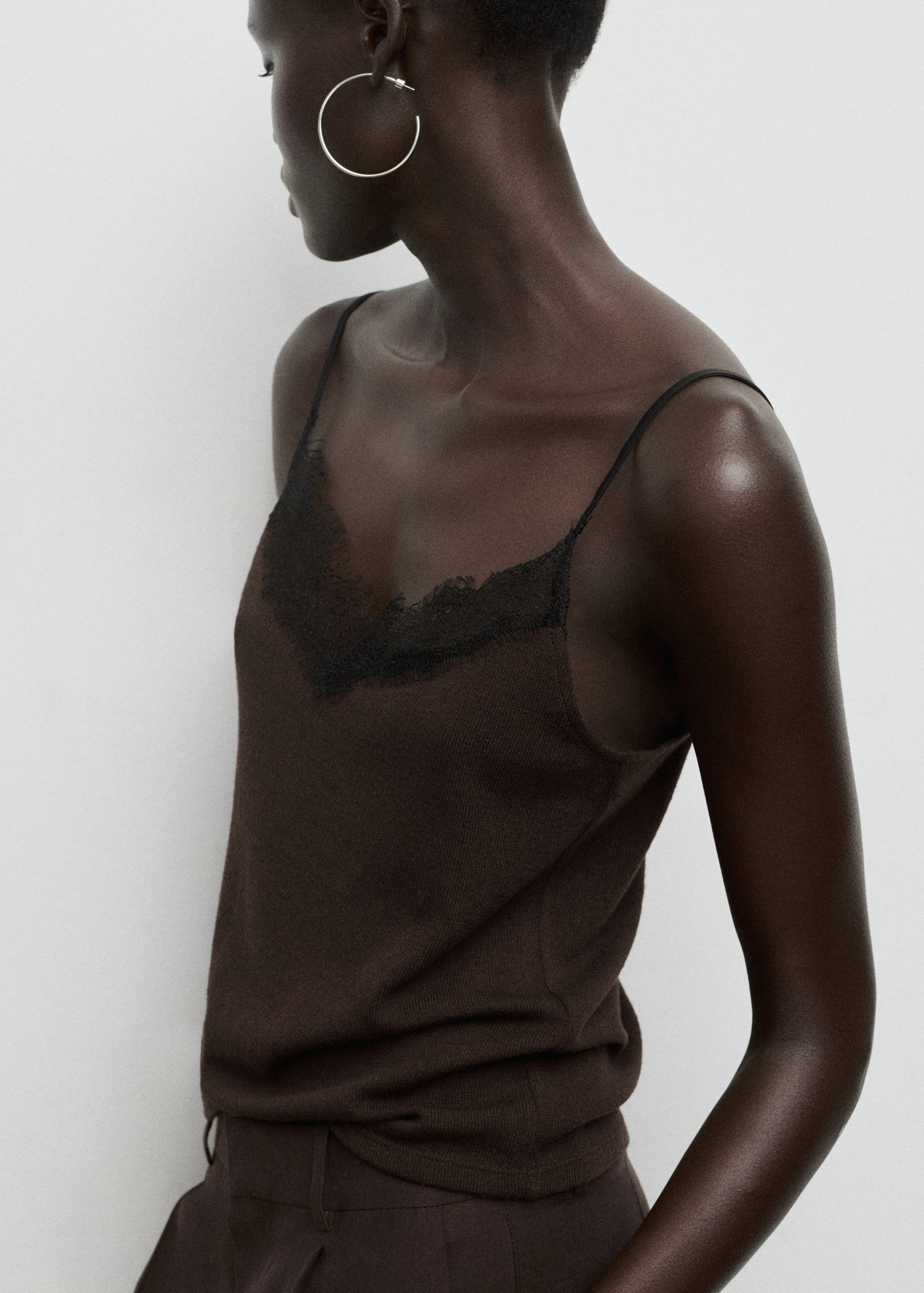 Lace suspenders top - Details of the article 1