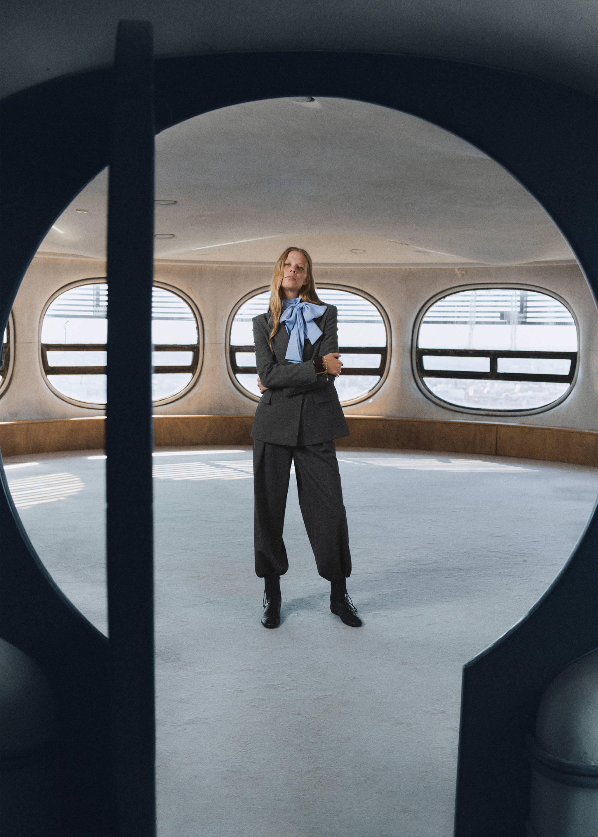 Pantalón traje cuadros pinzas - Detalle del artículo 6