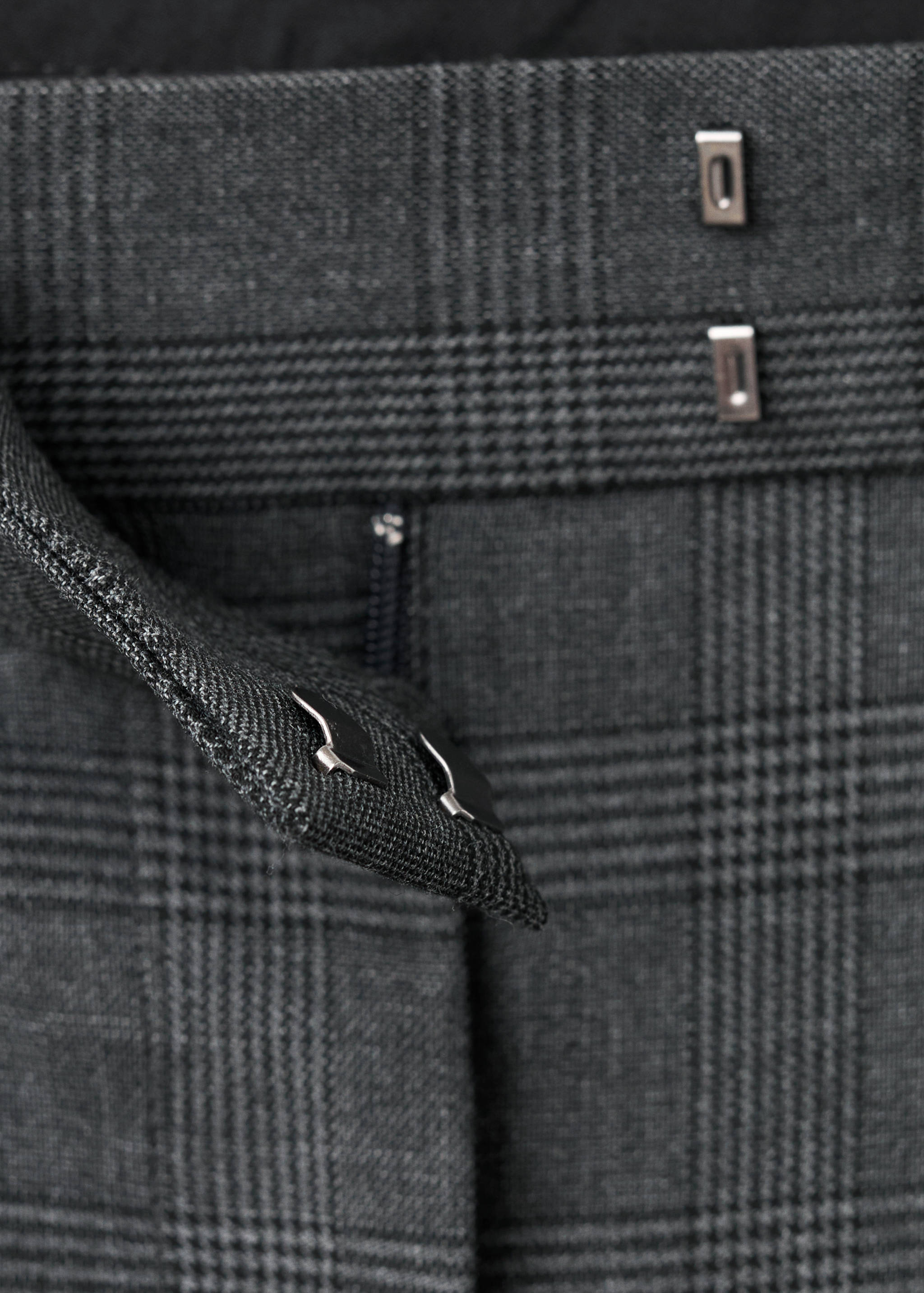 Pantalón traje cuadros pinzas - Detalle del artículo 8