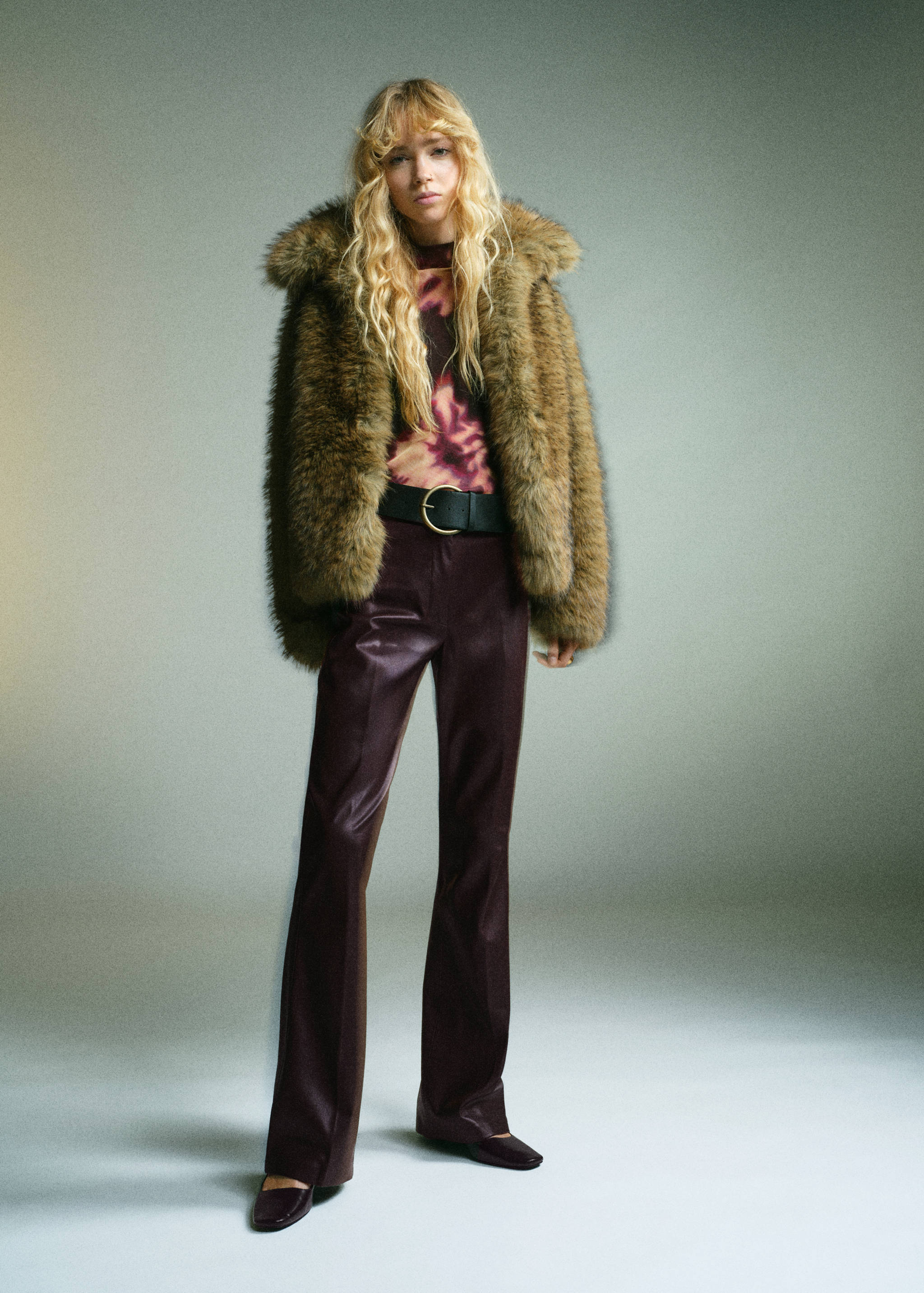 皮革质感喇叭裤 - null