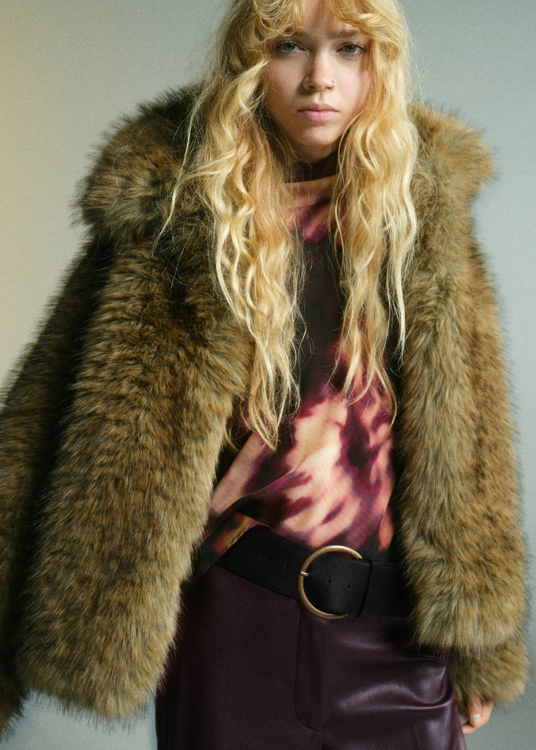 皮革质感喇叭裤 - null