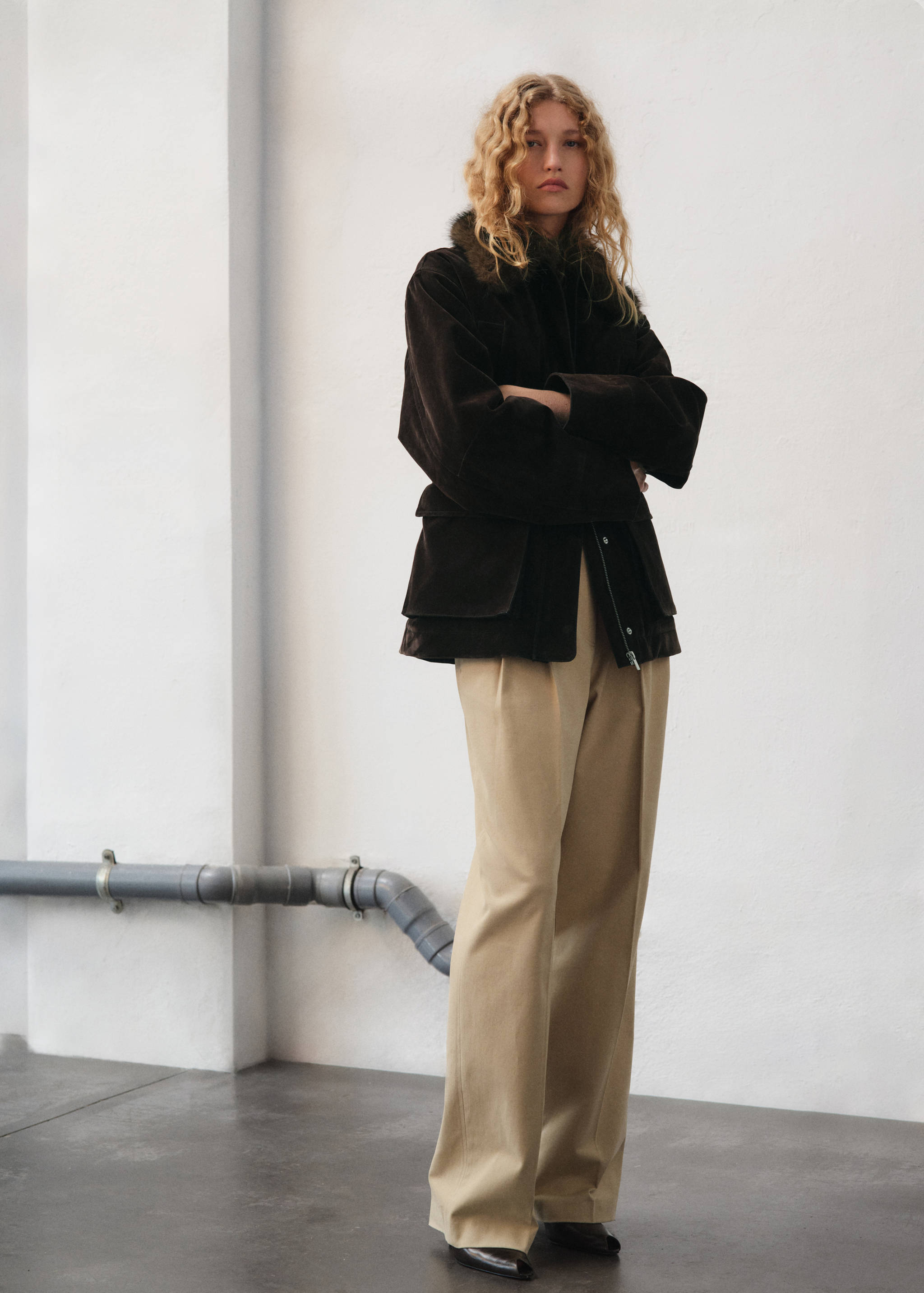 Velvet finish parka with faux-fur collar - General plane