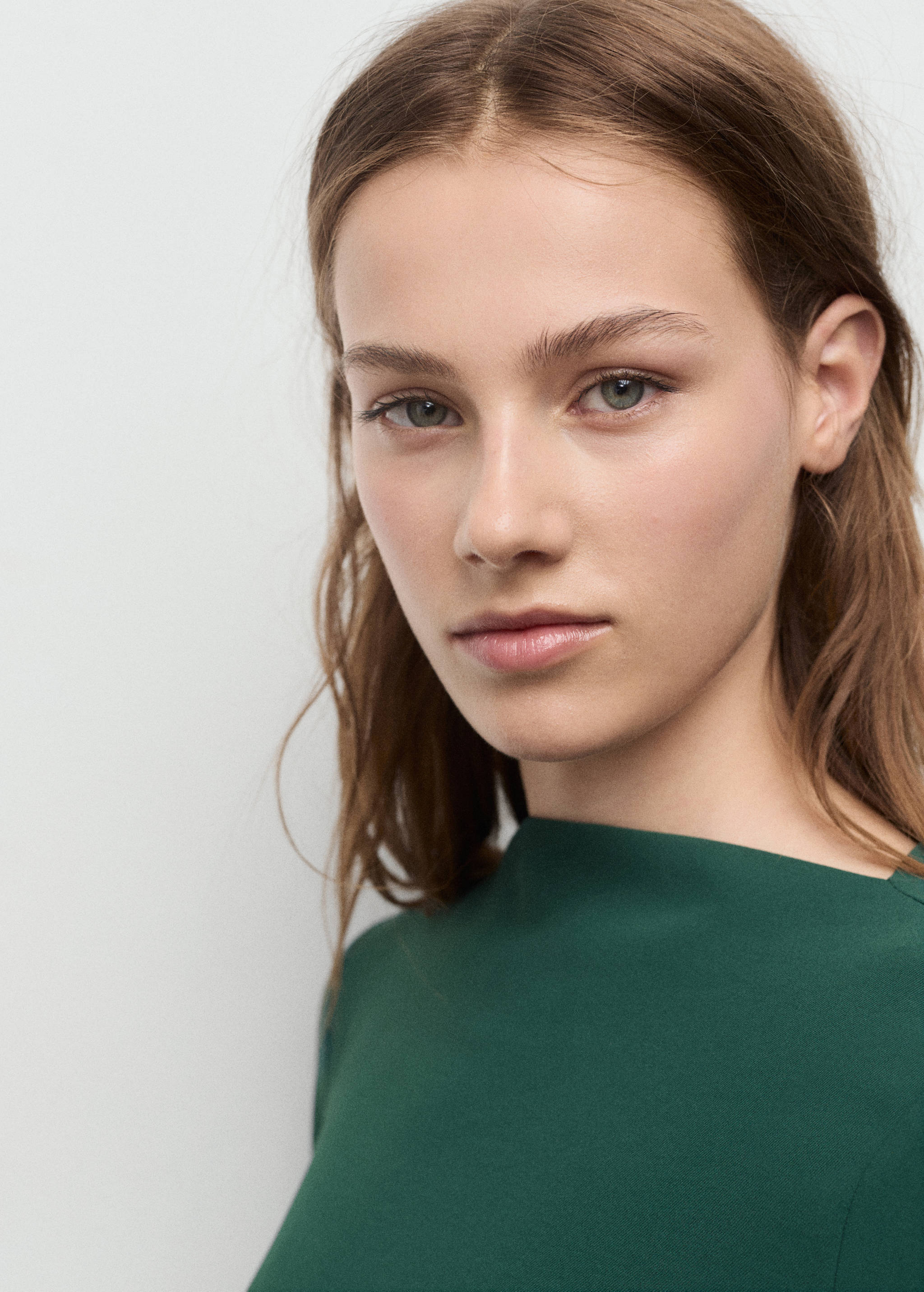 Robe col bateau froncée - Détail de l'article 1