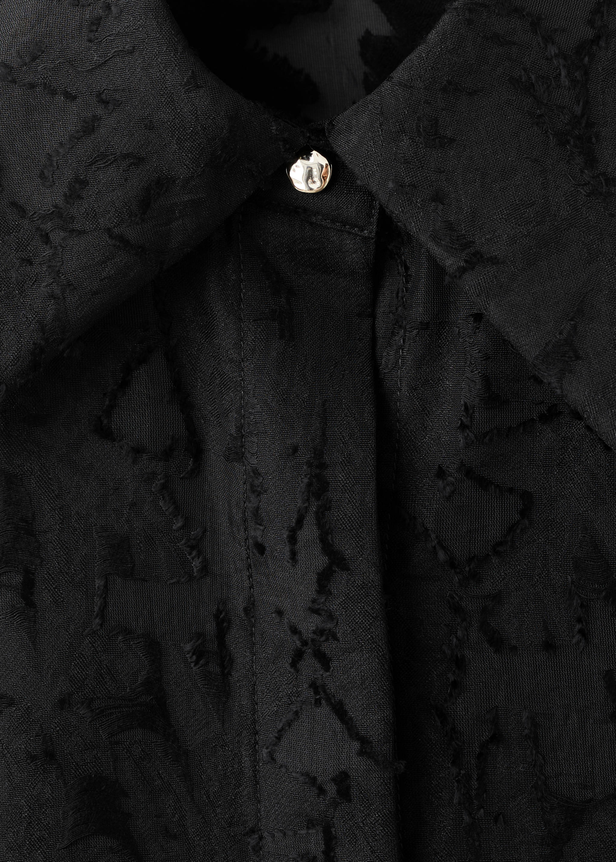 Textured oversize shirt - Details of the article 8