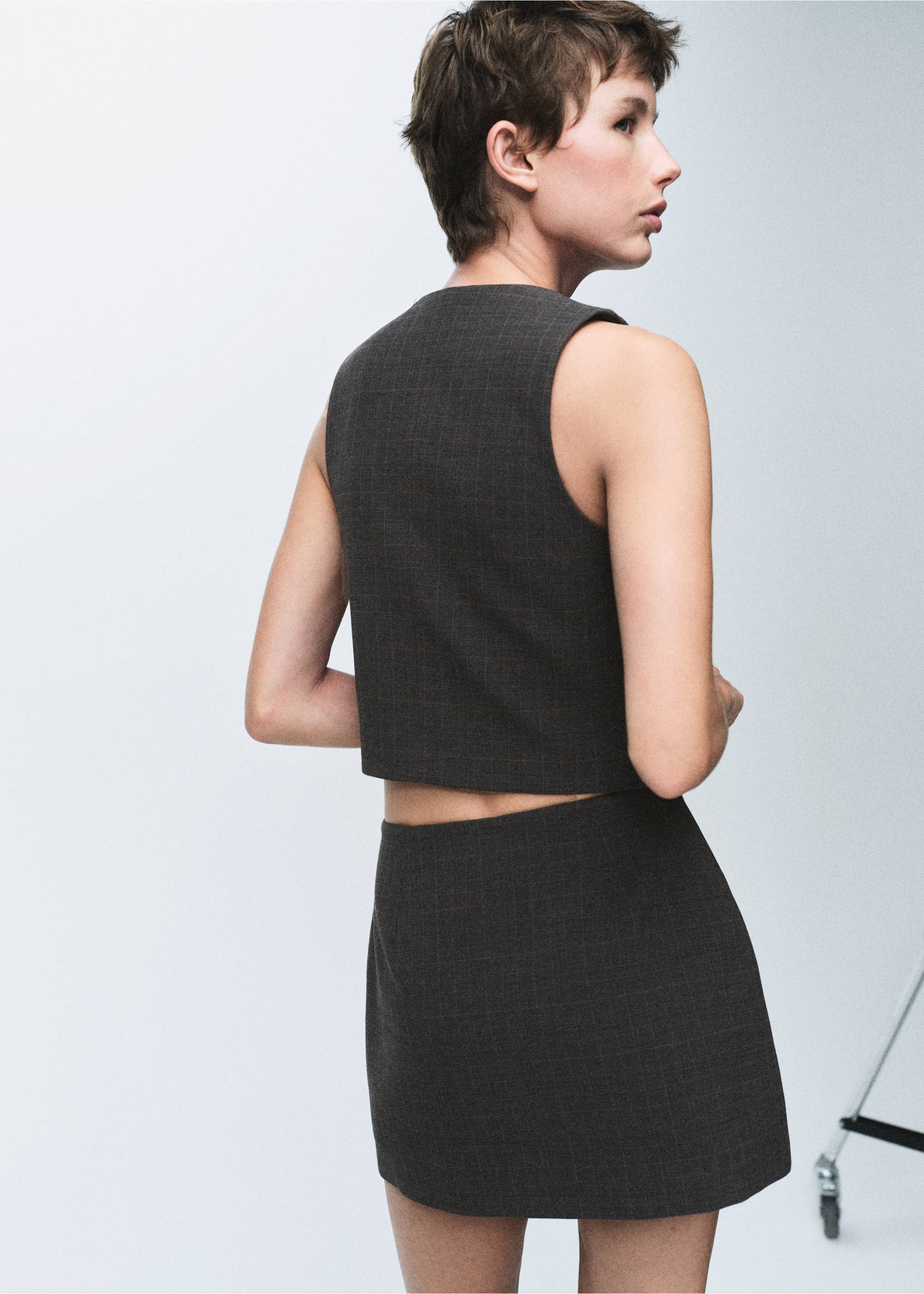 Клетчатая юбка с запáхом - Обратная сторона изделия, Коричневый. Ref: 17097811-00.