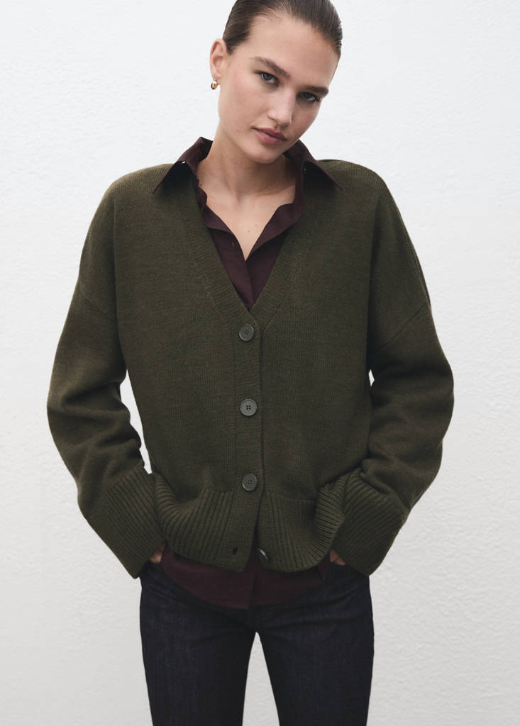 Oversized V-neck cardigan — Khaki