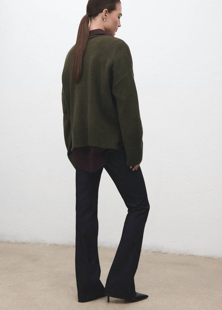 Oversized V-neck cardigan — Khaki
