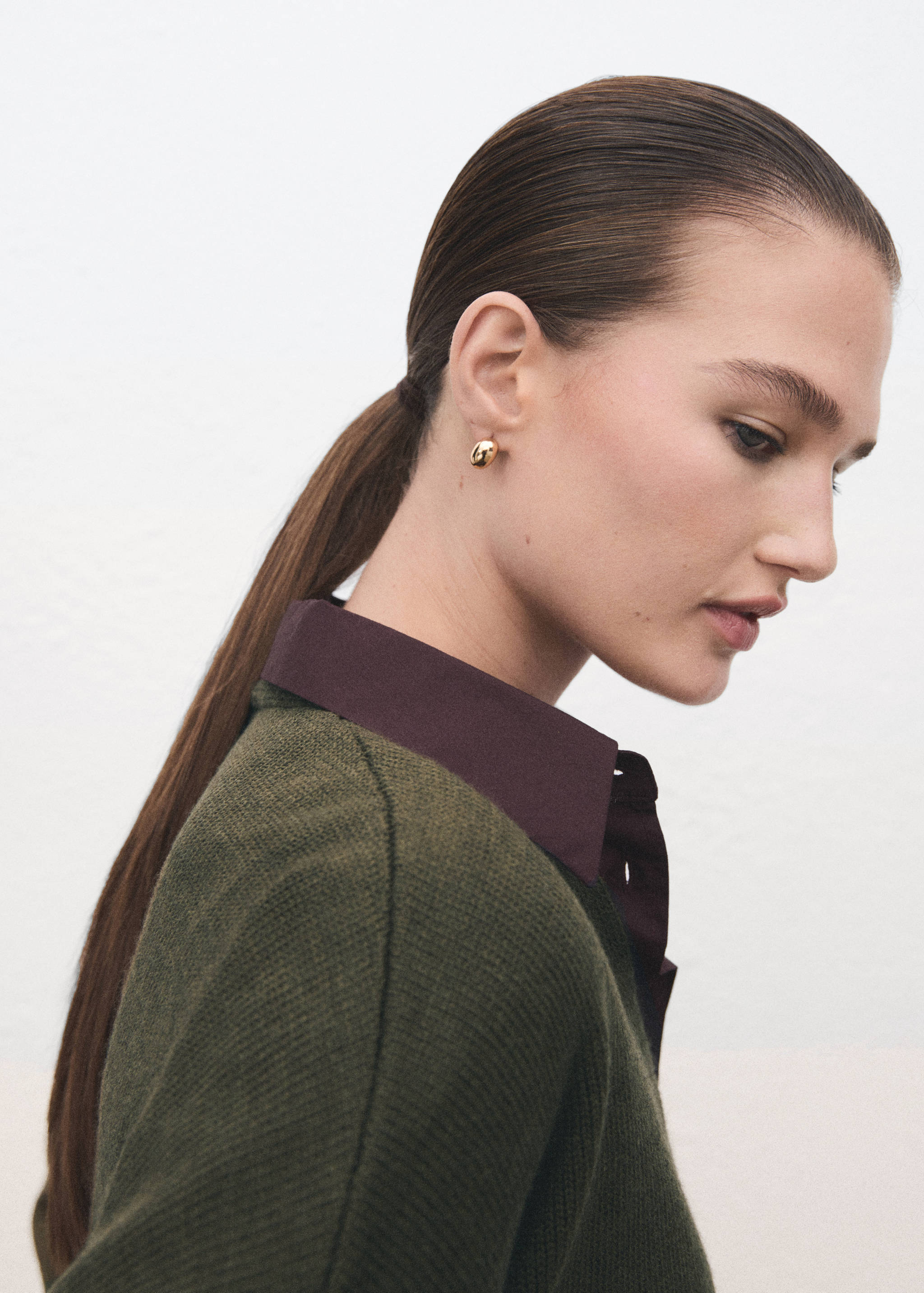 Oversized V-neck cardigan - Details of the article 1