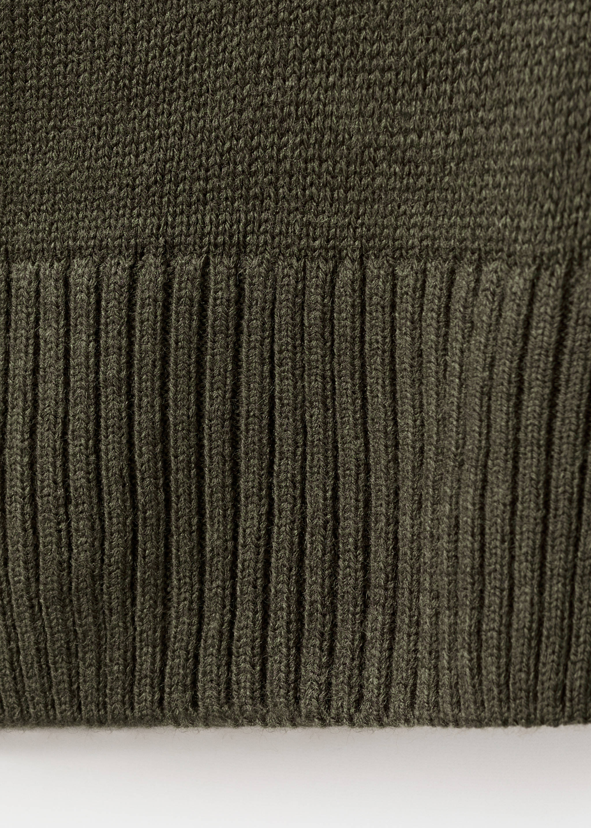 Oversized V-neck cardigan - Details of the article 8