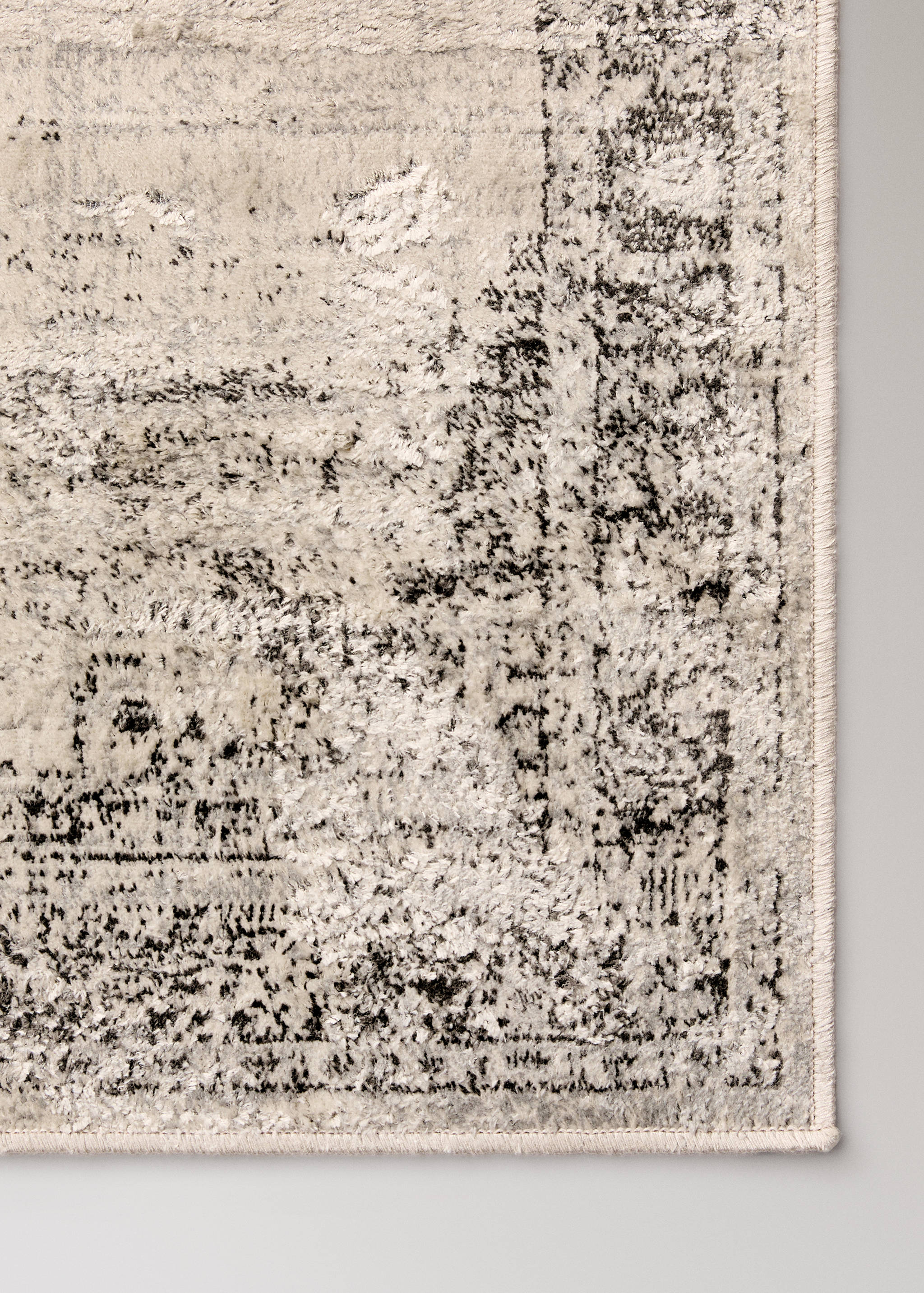 Tapis effet vieilli - Détail de l'article 1