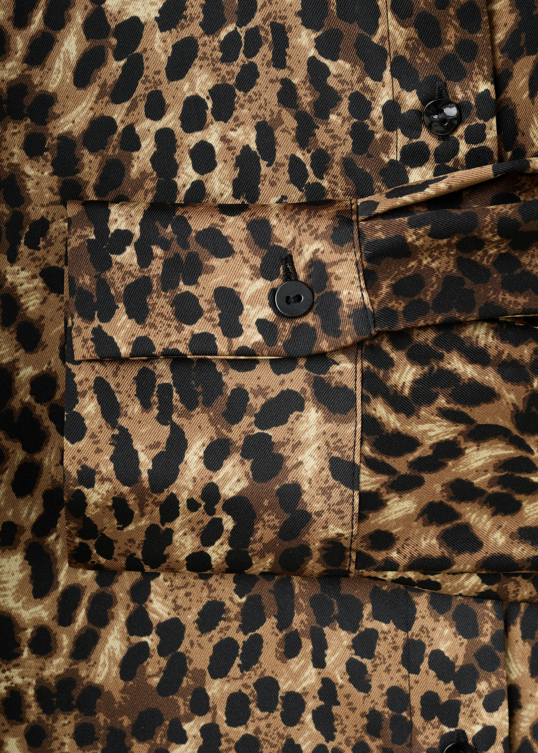 Leopard-print satin shirt - Details of the article 8