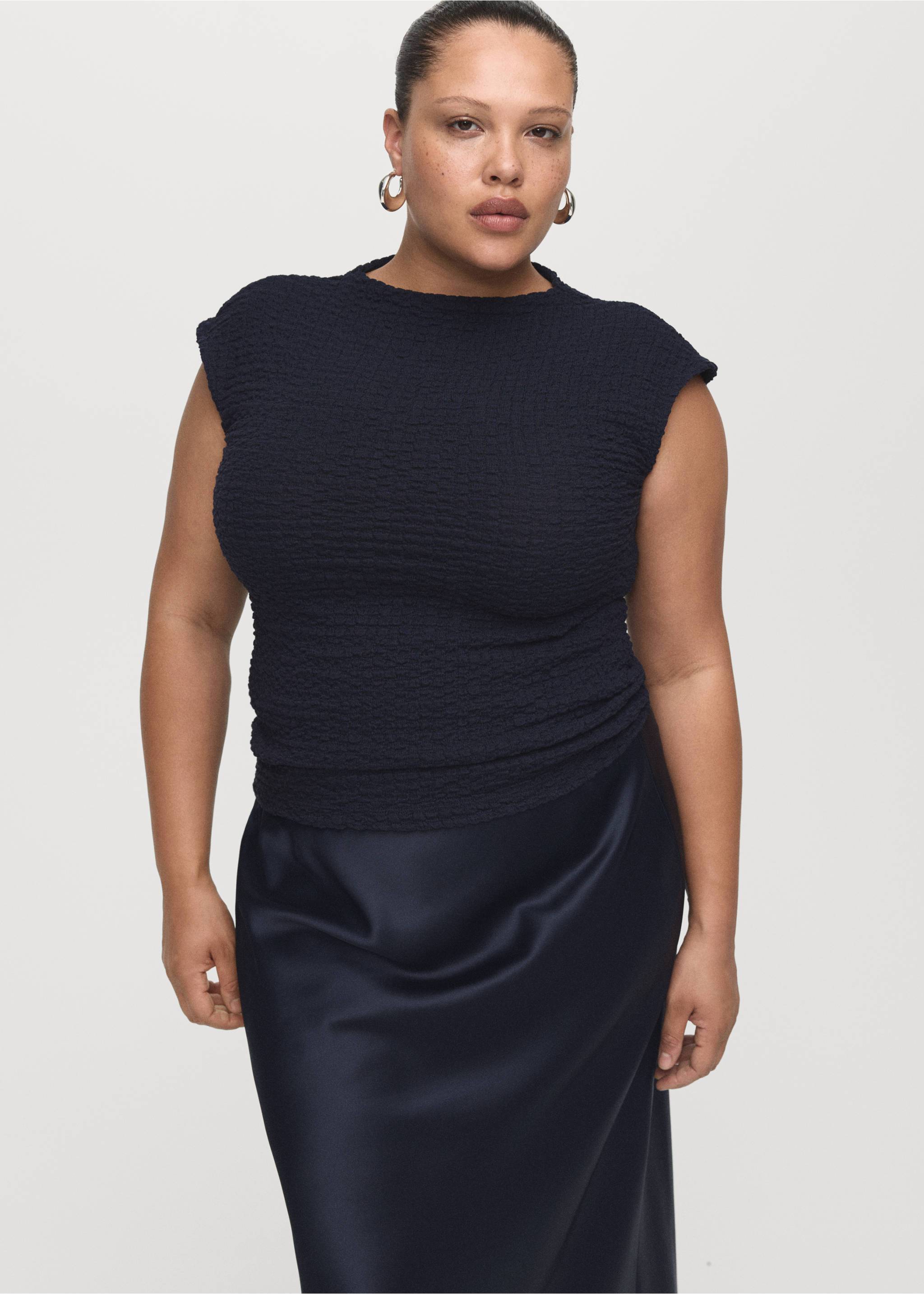 Satin long skirt - Details of the article 5, Navy. Ref: 17097817-00.